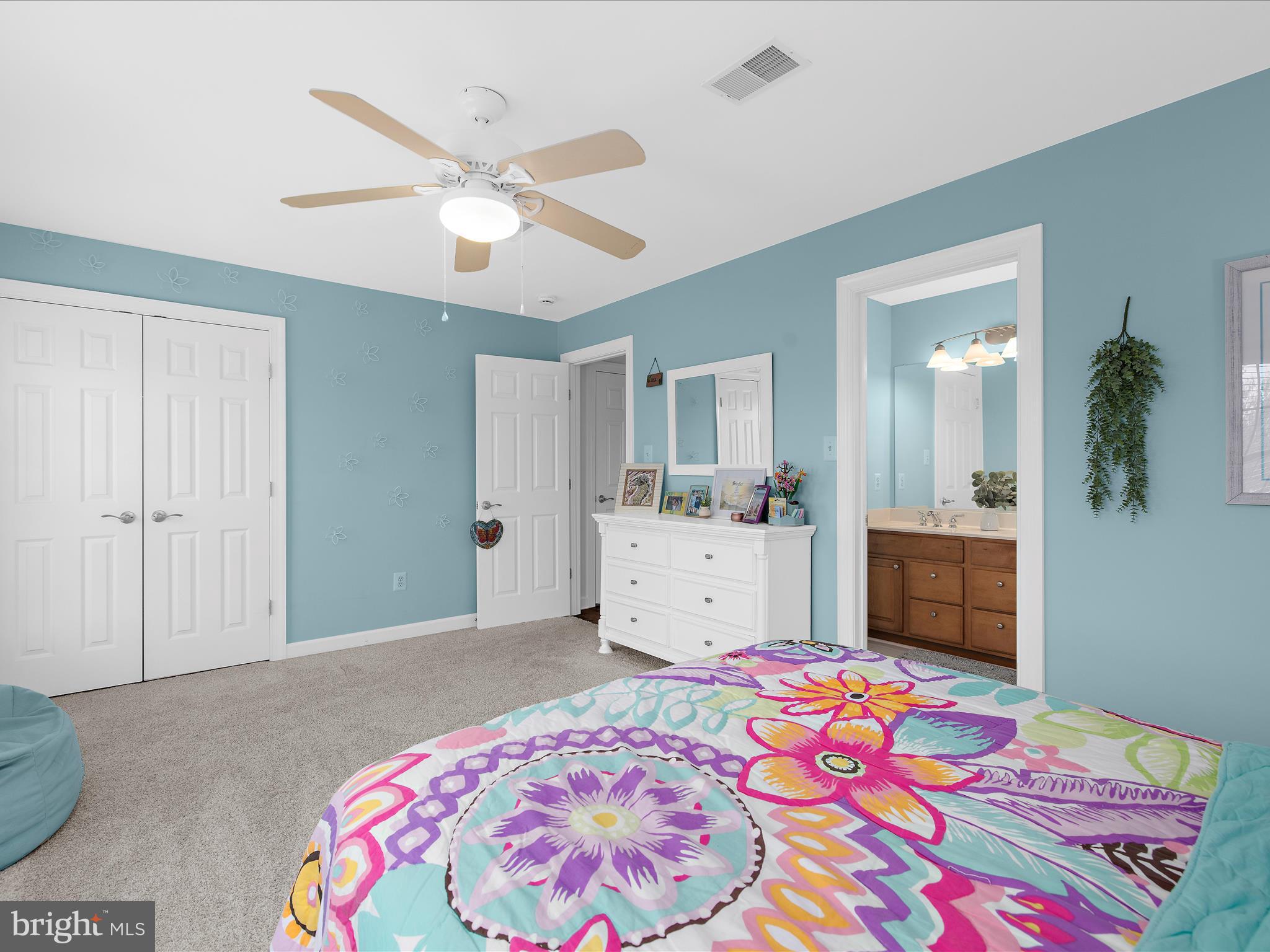 GROVEMONT - Residential