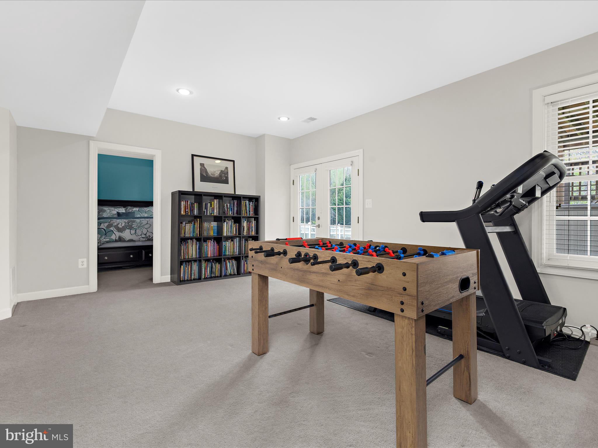 GROVEMONT - Residential