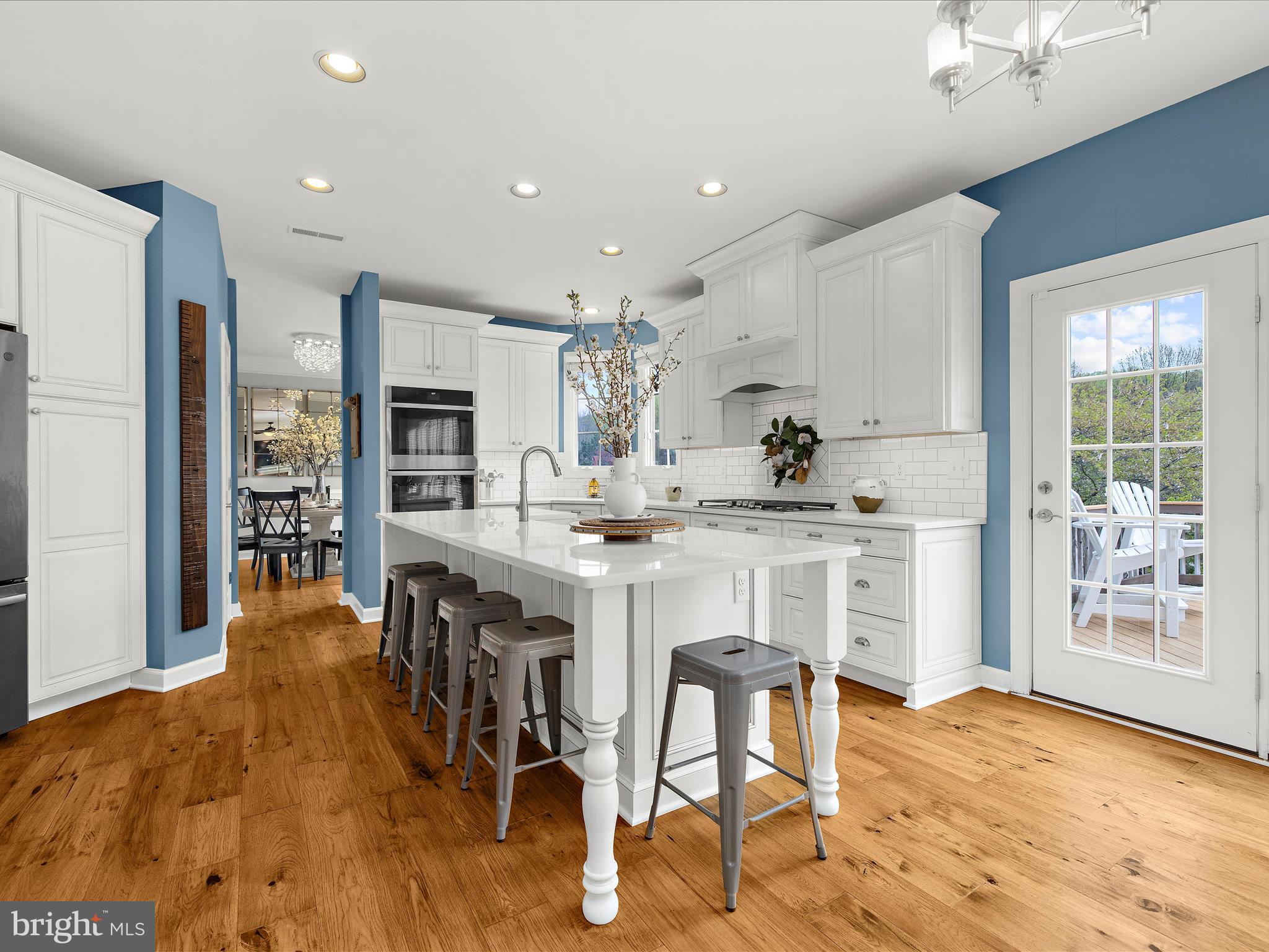 7124 ALTFORD COURT
