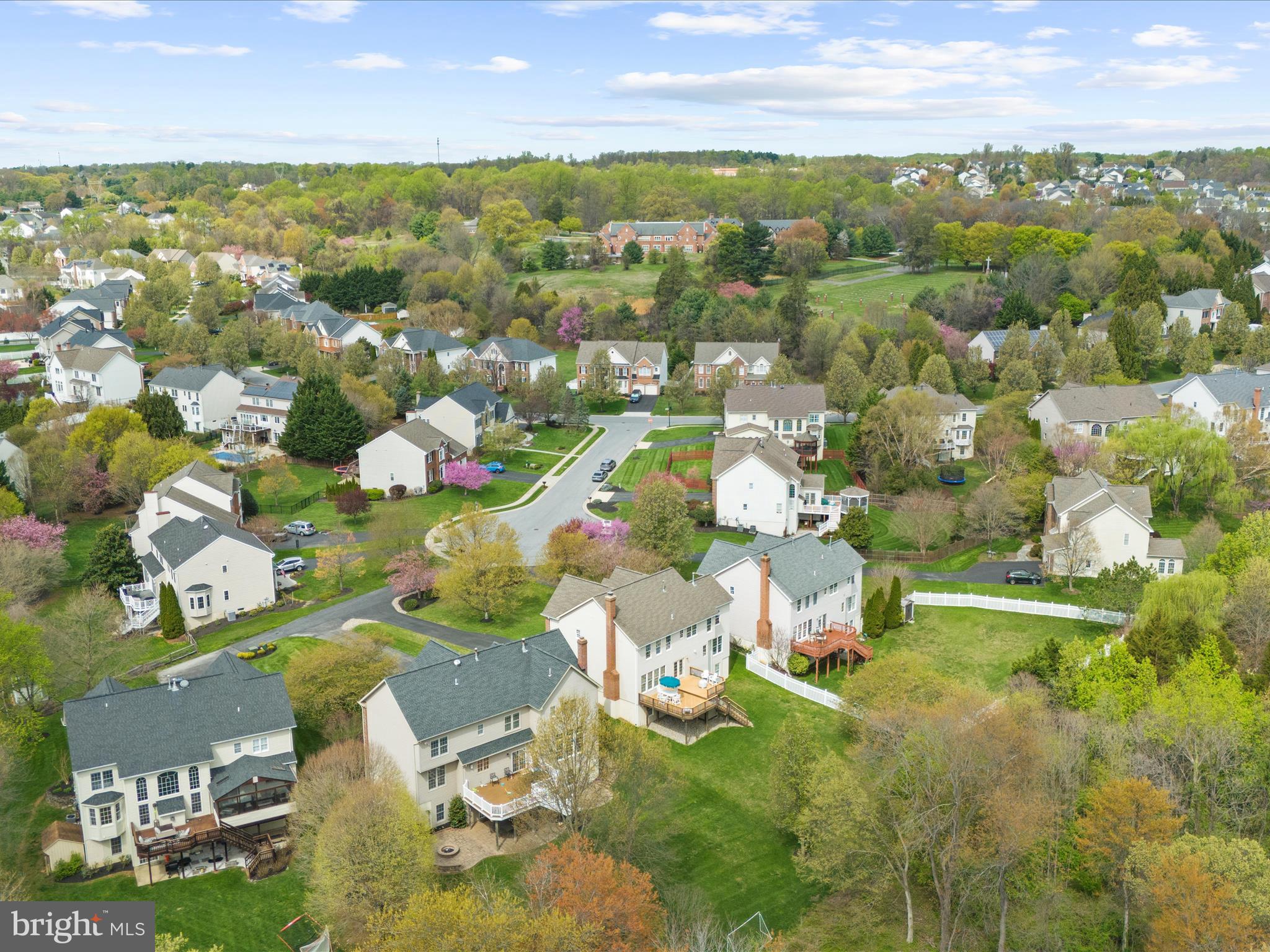 GROVEMONT - Residential