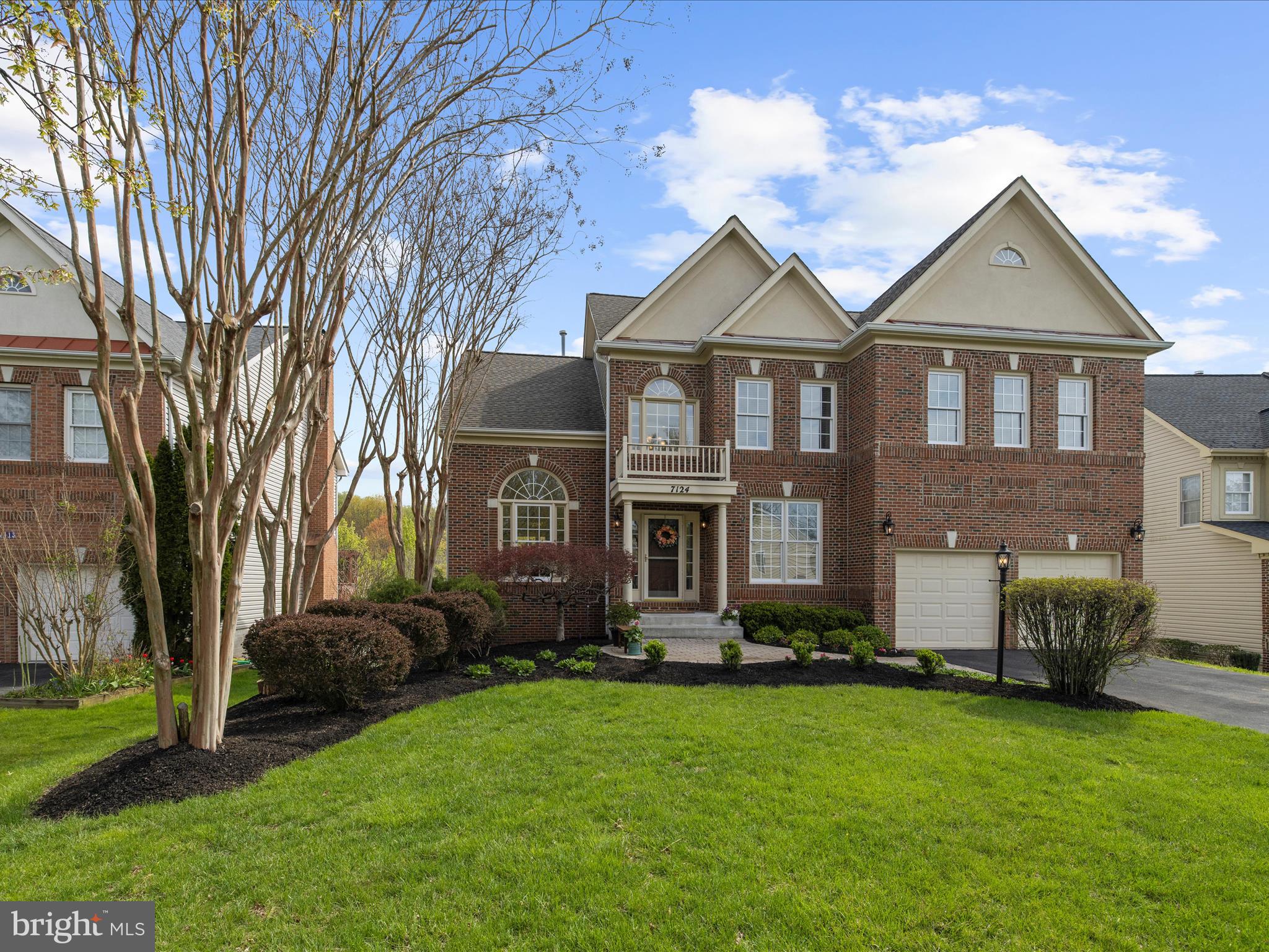 GROVEMONT - Residential