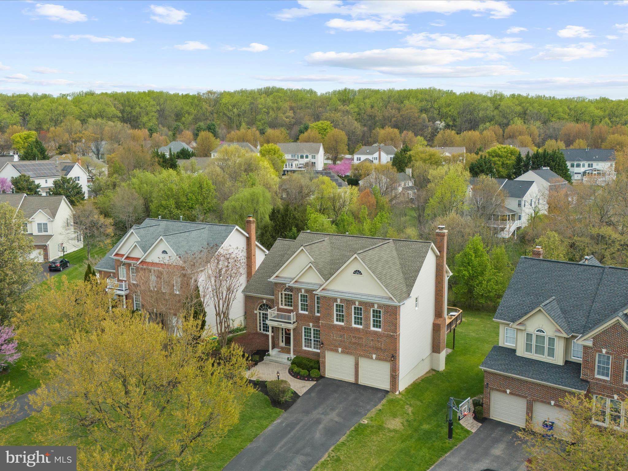 GROVEMONT - Residential