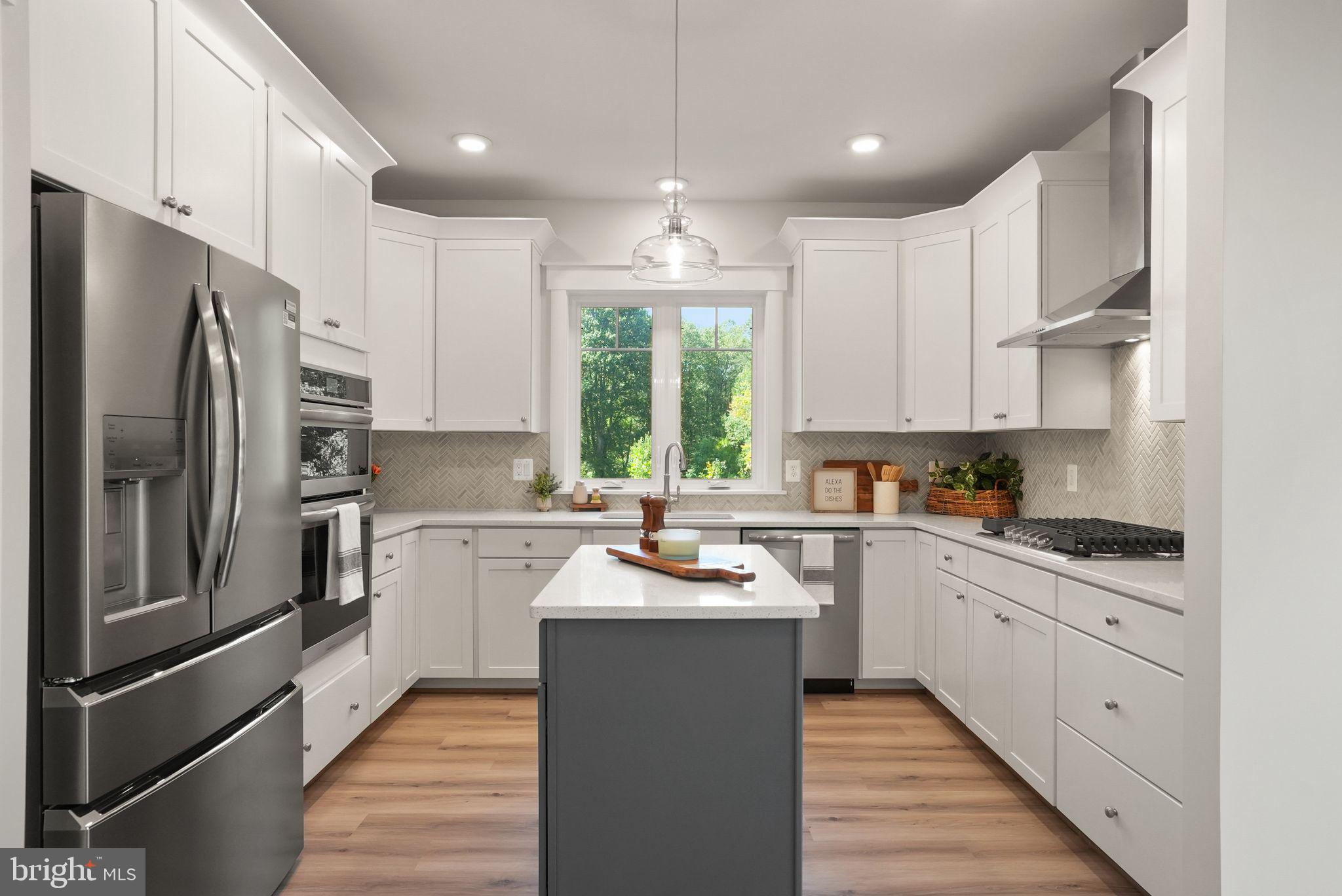 POPES HEAD ESTATES - Residential