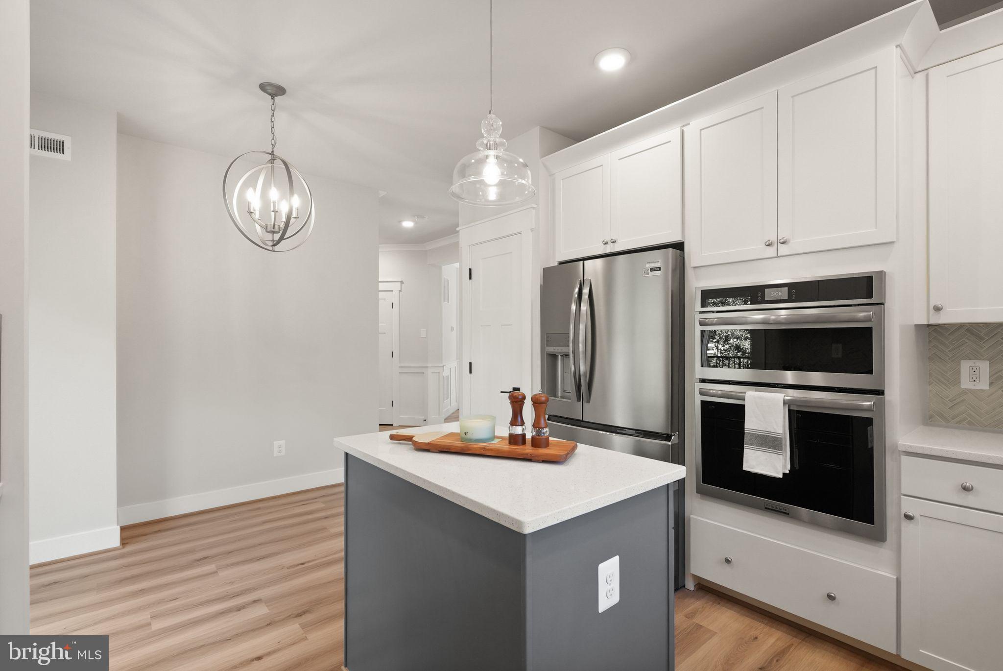 POPES HEAD ESTATES - Residential