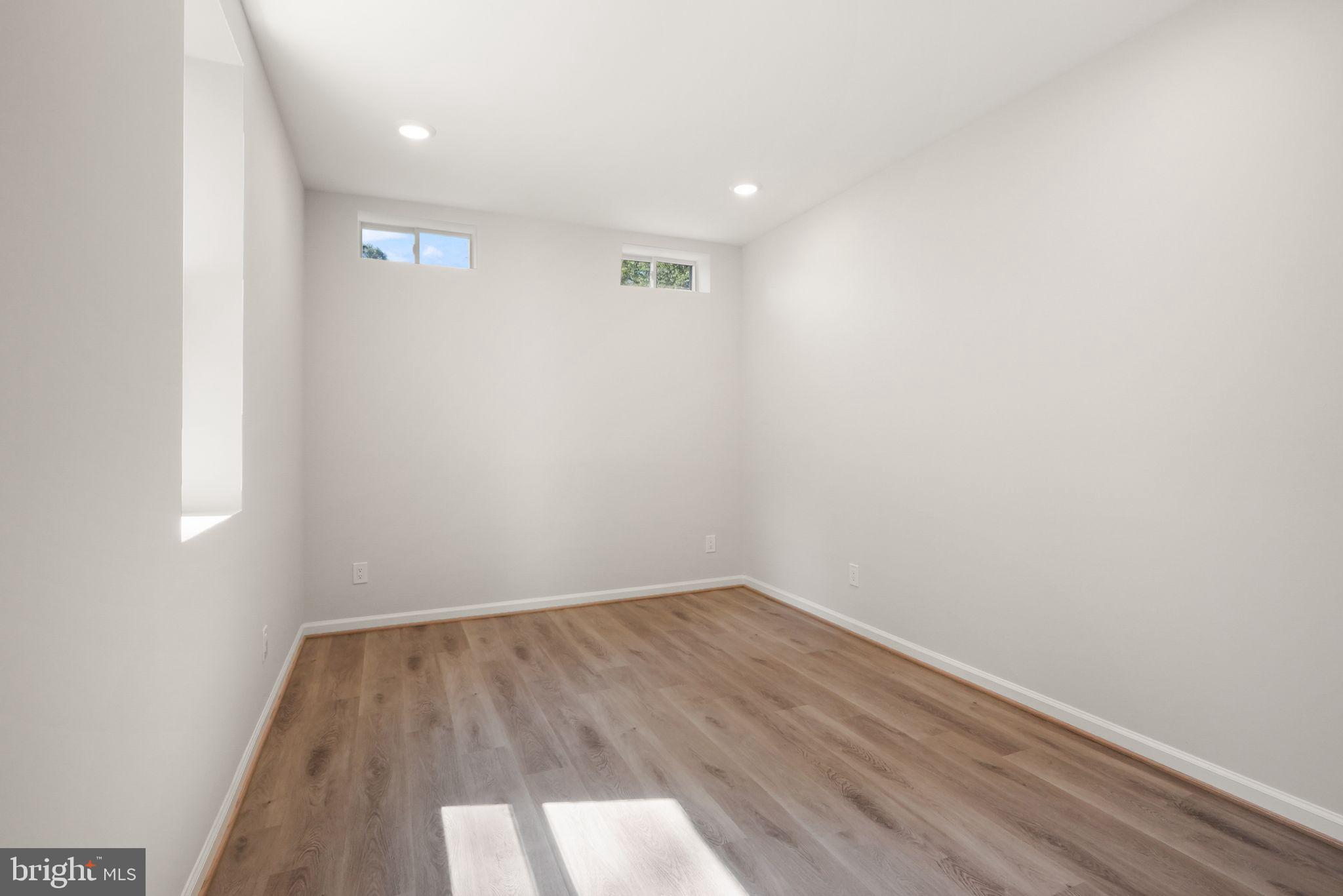 POPES HEAD ESTATES - Residential