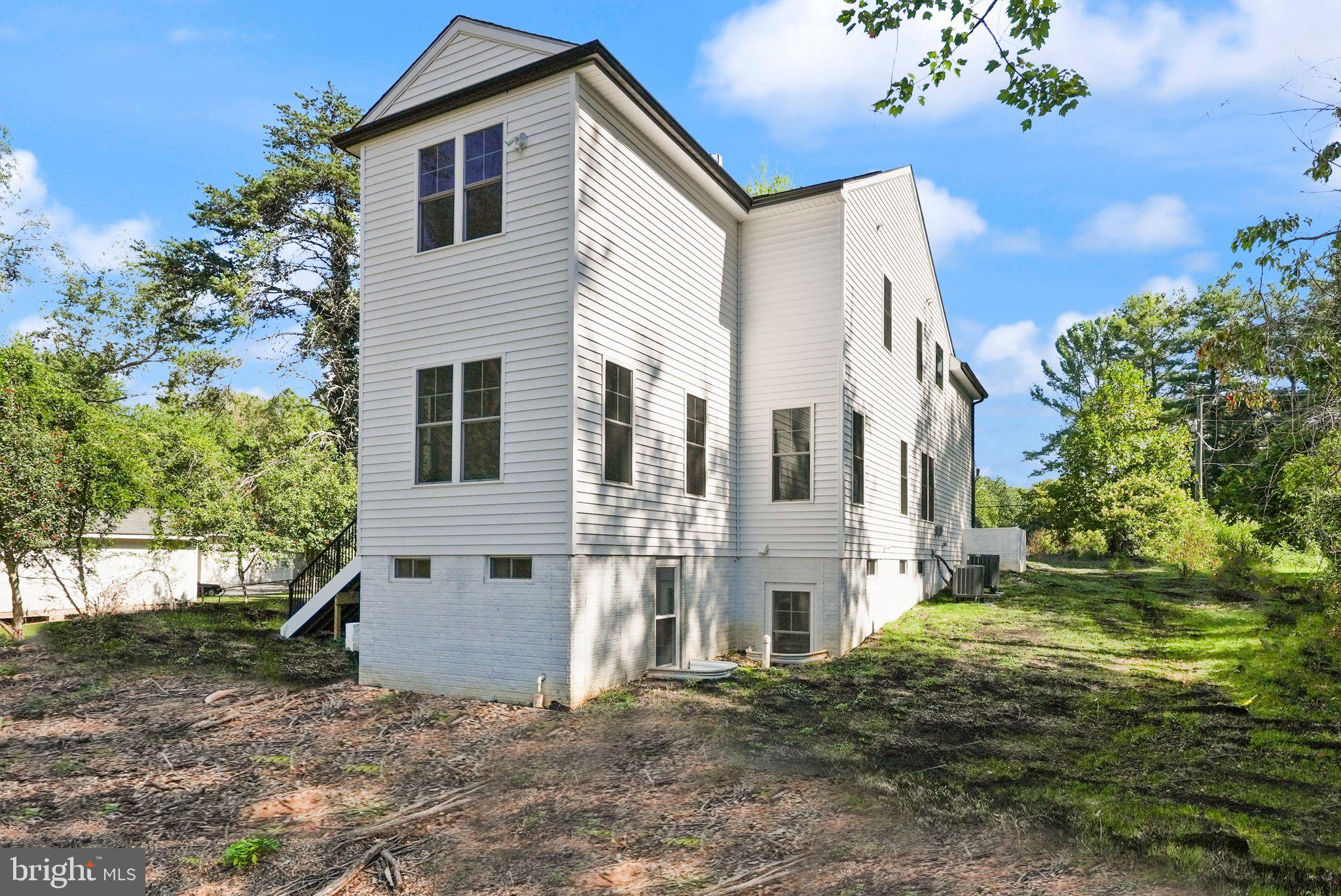 POPES HEAD ESTATES - Residential