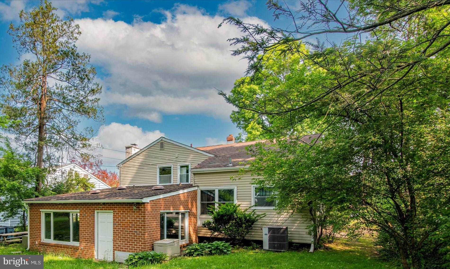 ELKINS PARK - Residential