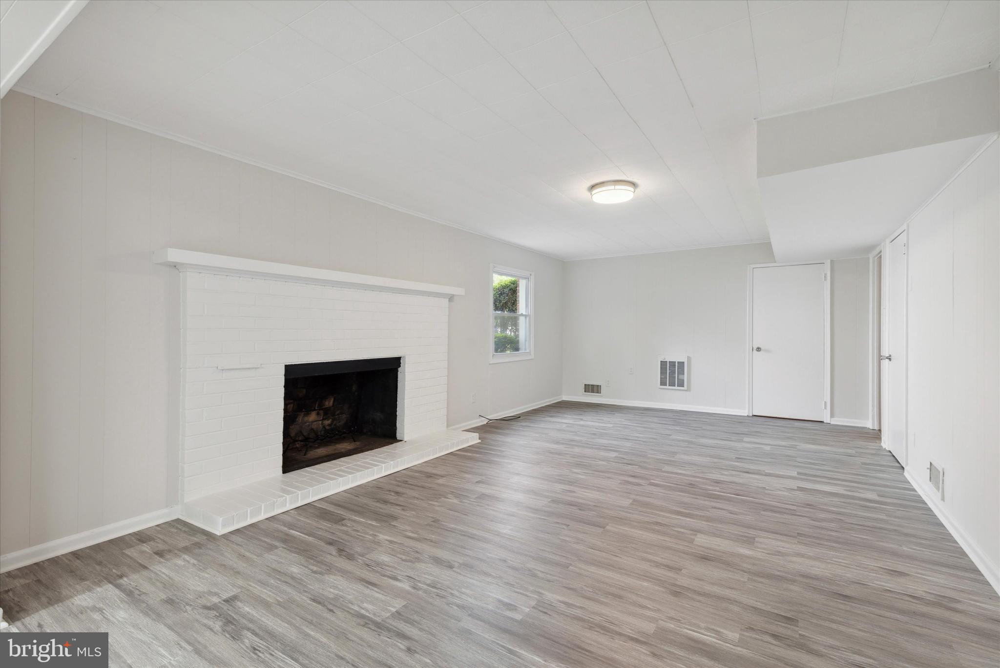 ELKINS PARK - Residential