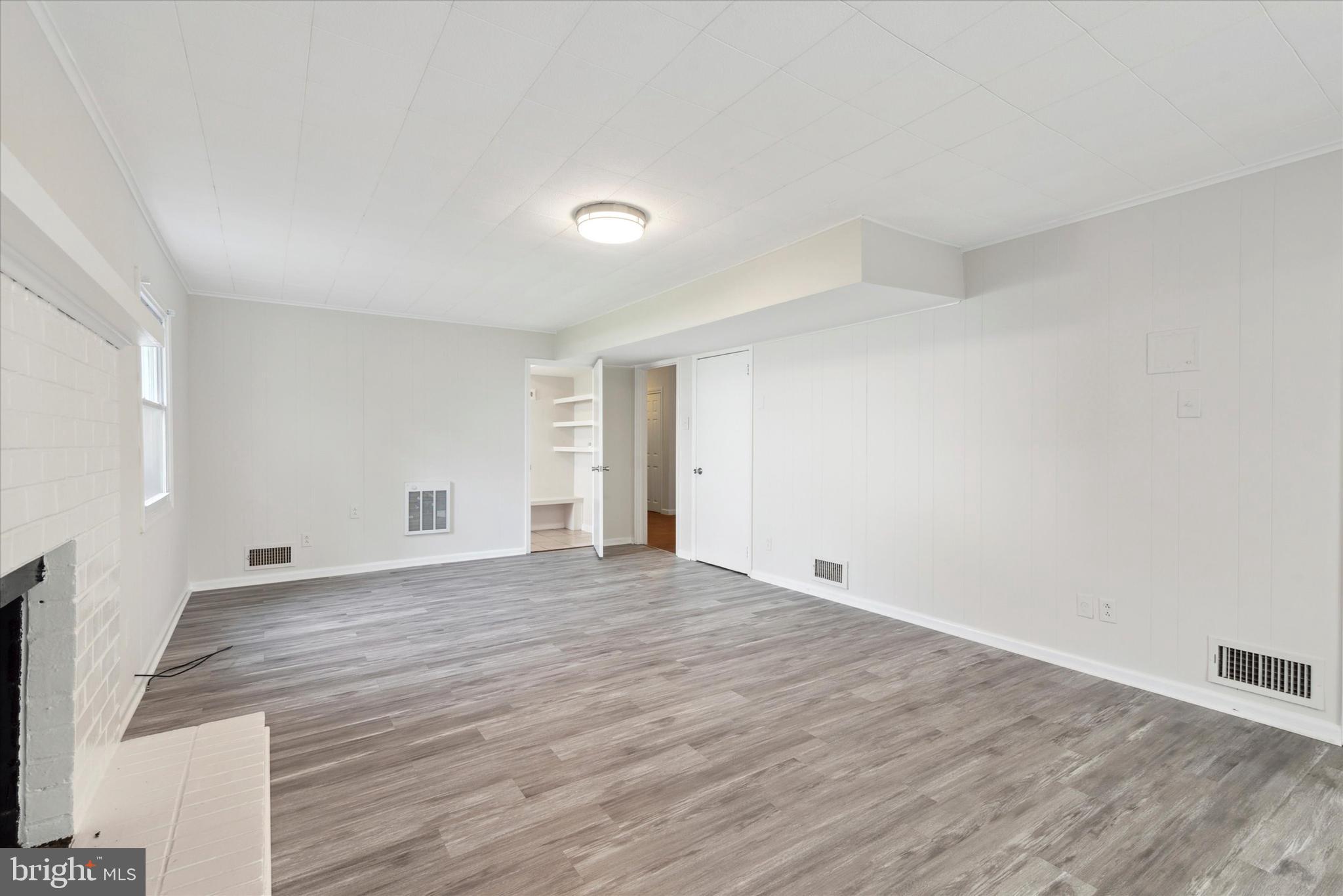 ELKINS PARK - Residential