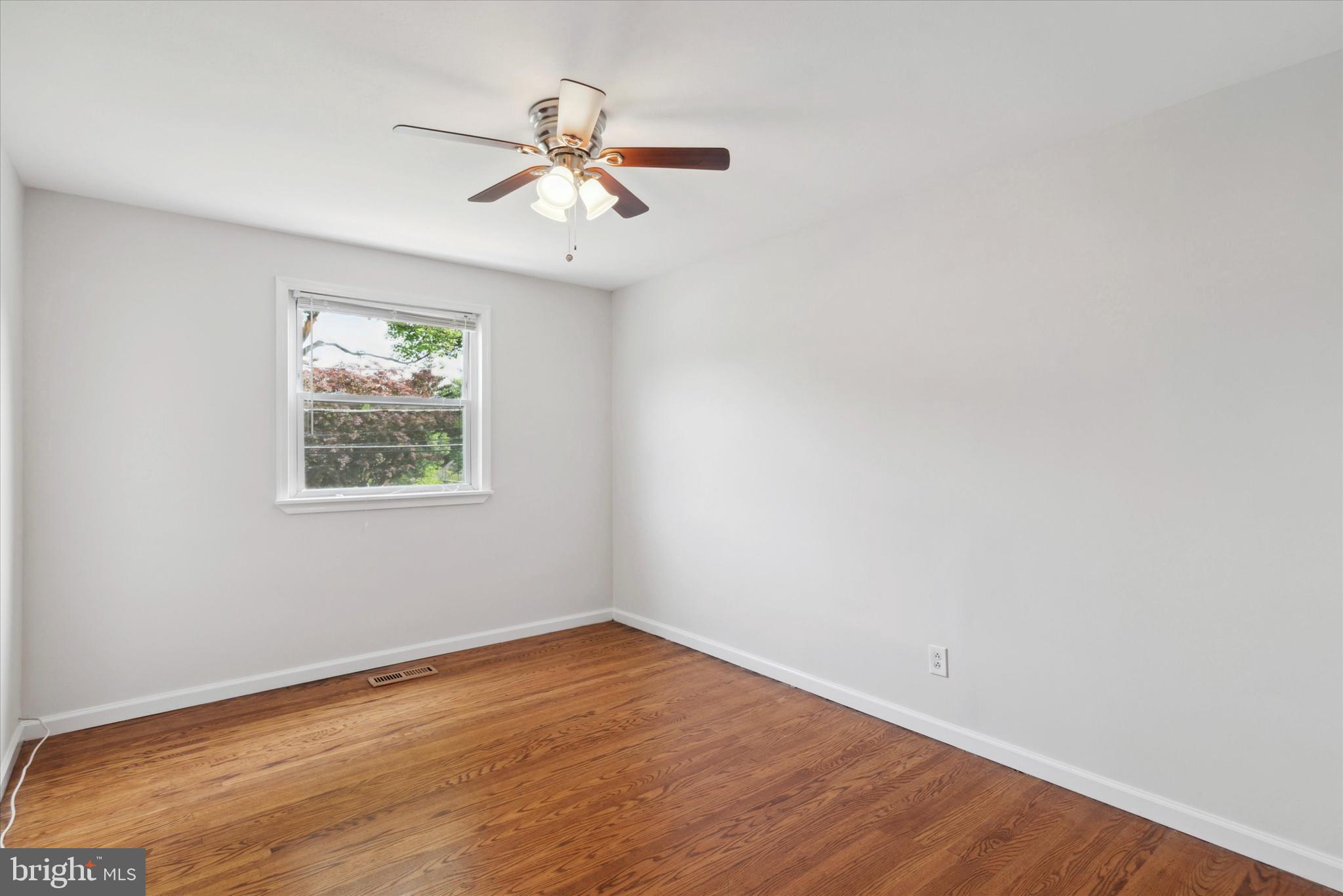 ELKINS PARK - Residential