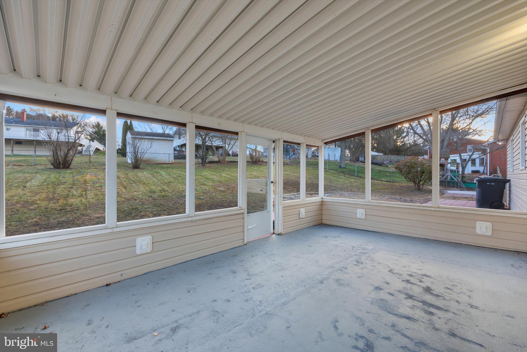 WESTMINSTER ELECTION DISTRICT - Residential