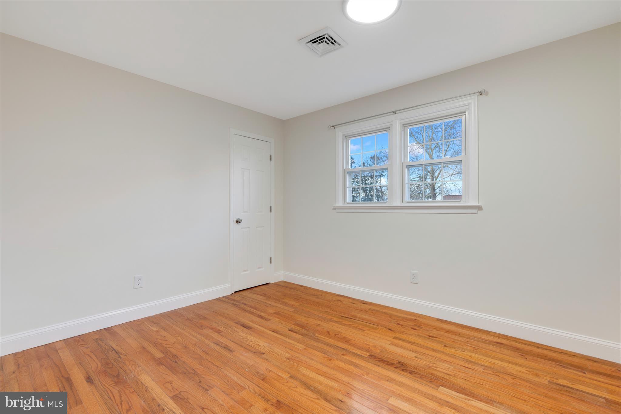 WESTMINSTER ELECTION DISTRICT - Residential