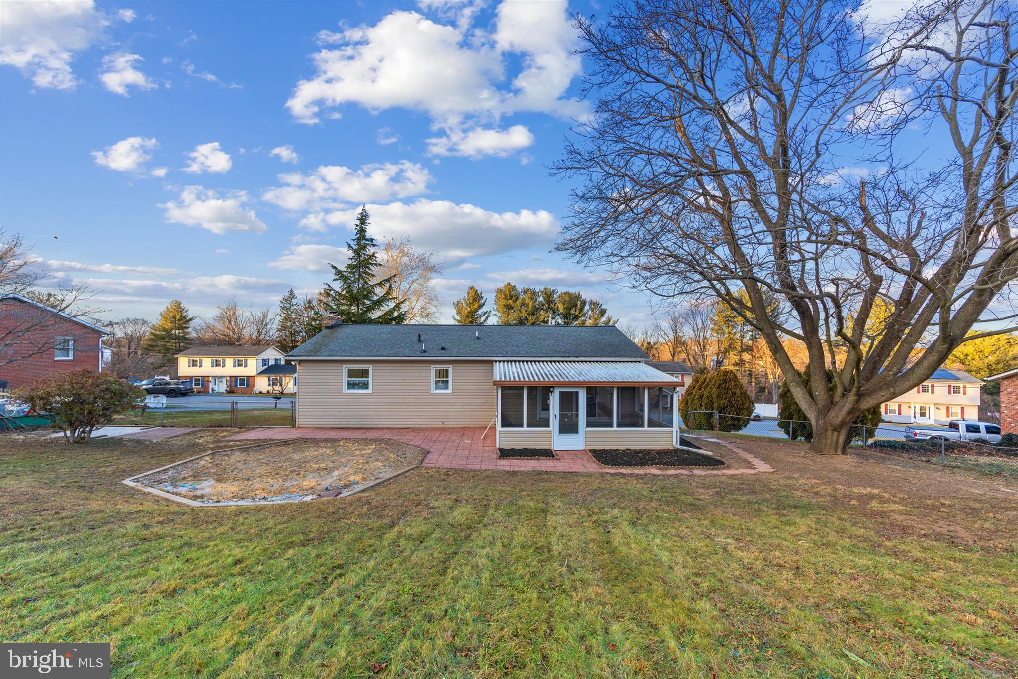 WESTMINSTER ELECTION DISTRICT - Residential