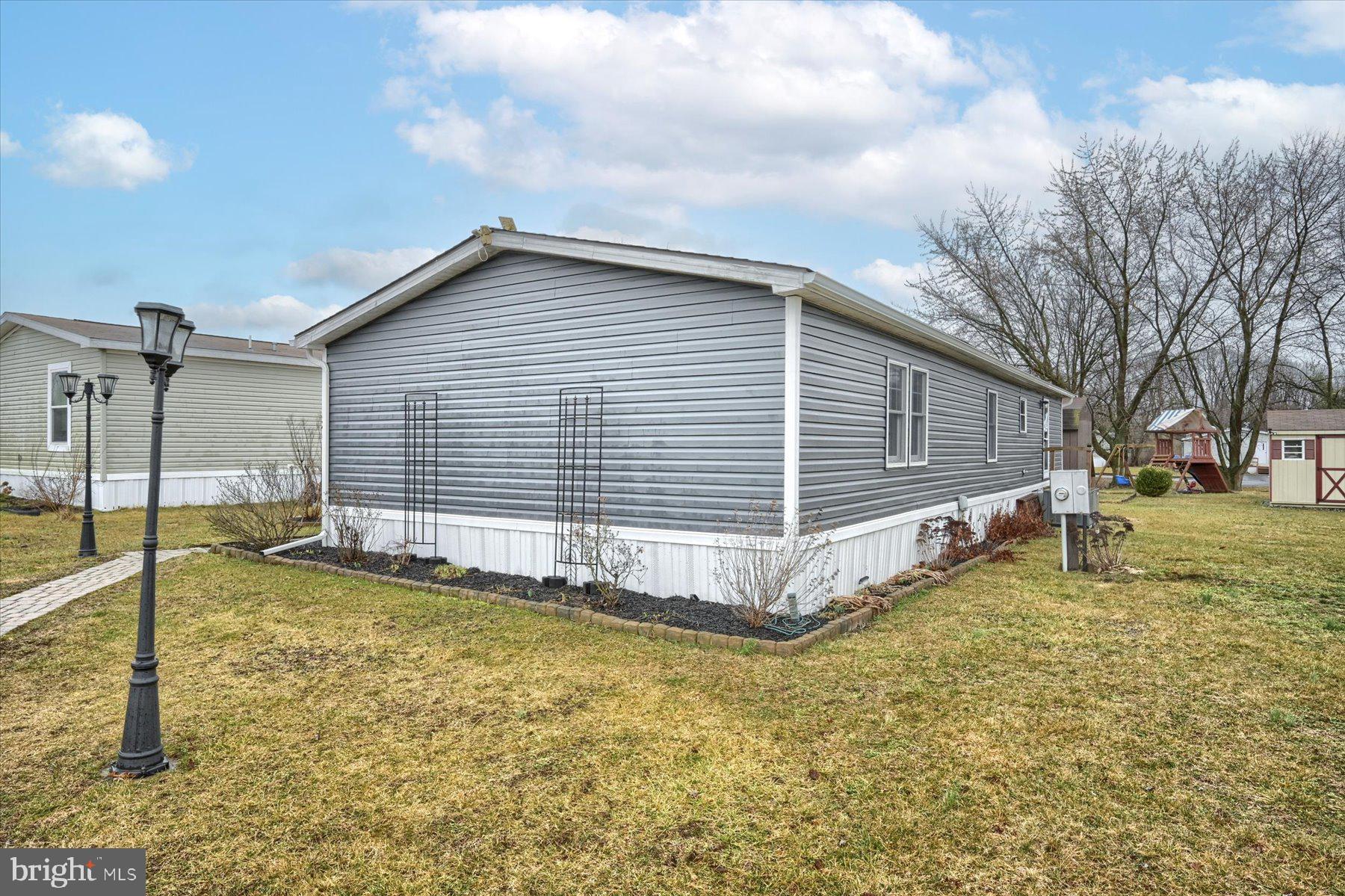 CHESAPEAKE ESTATES - Residential