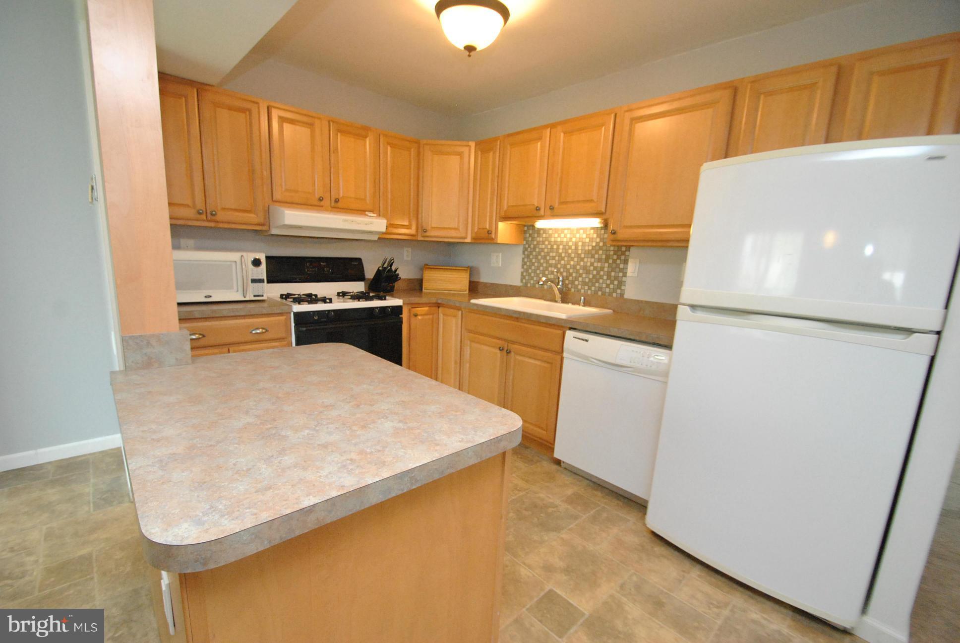 KINGS COURT - Residential