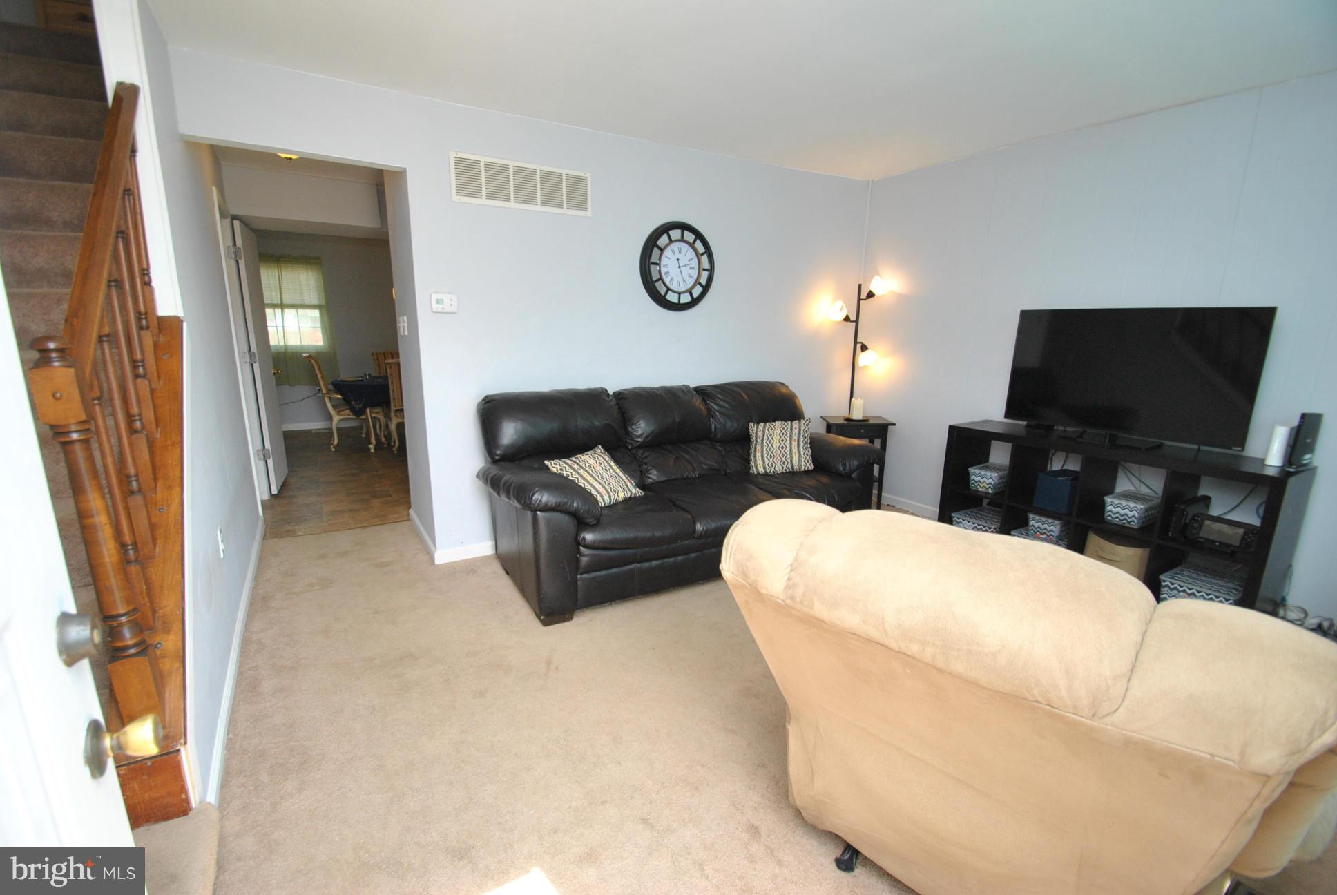 KINGS COURT - Residential