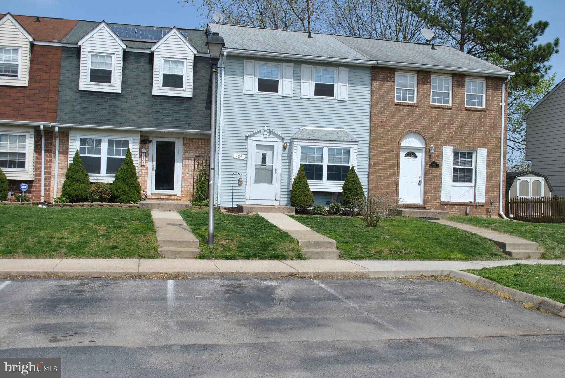 KINGS COURT - Residential