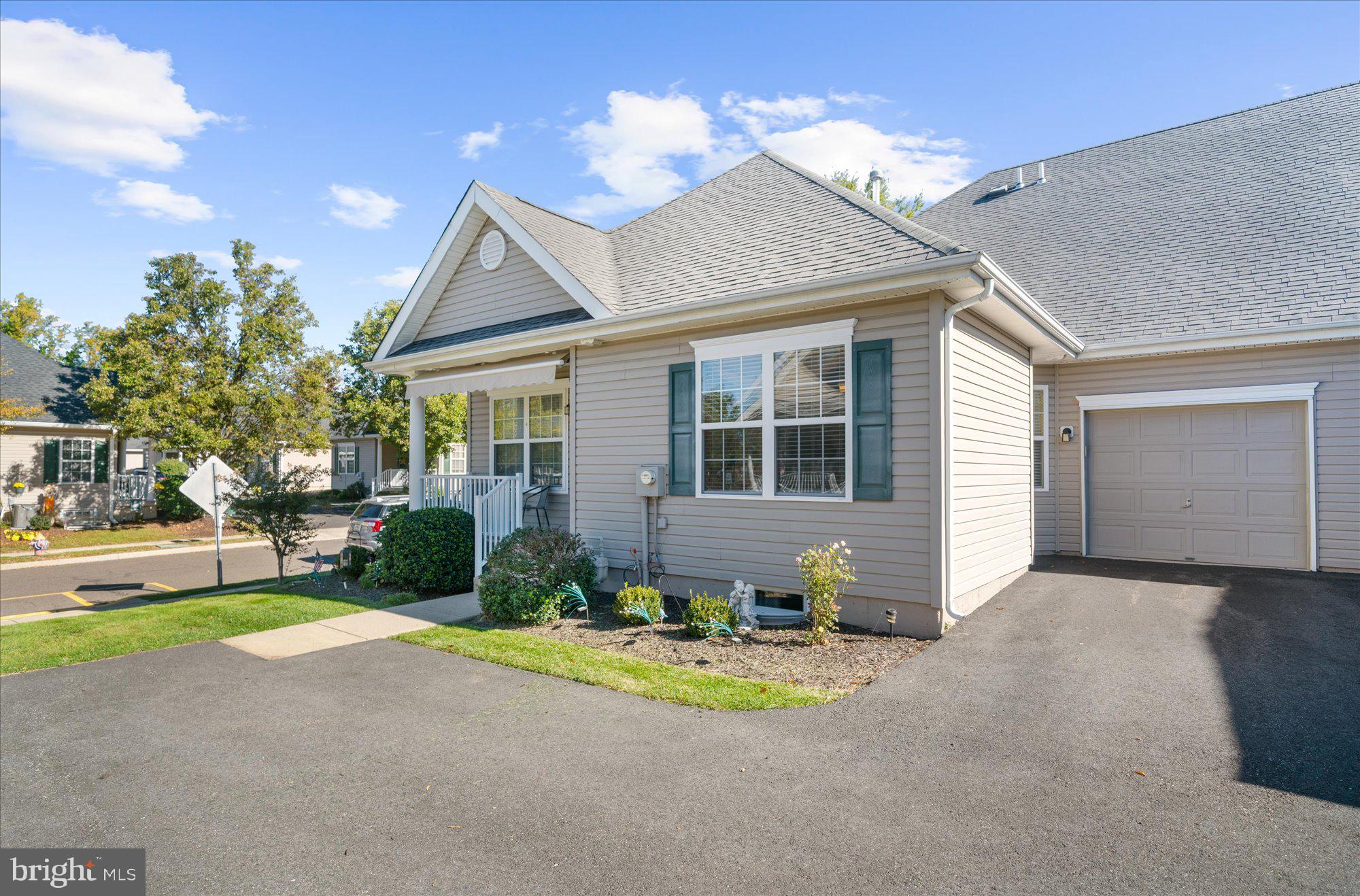 182 HARMONY COURT