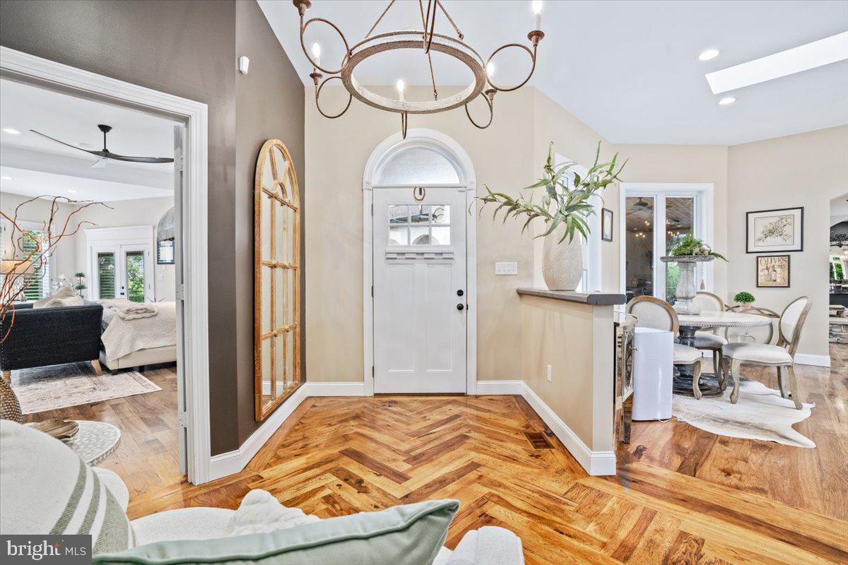 10110 EASTERDAY COURT