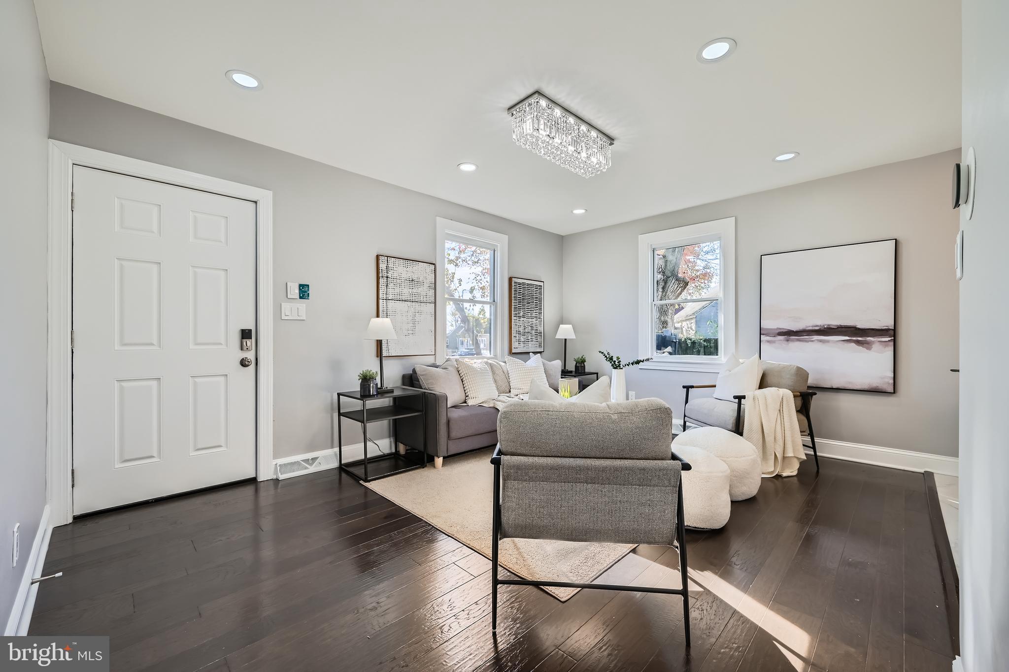 EASTERN TERRACE - Residential