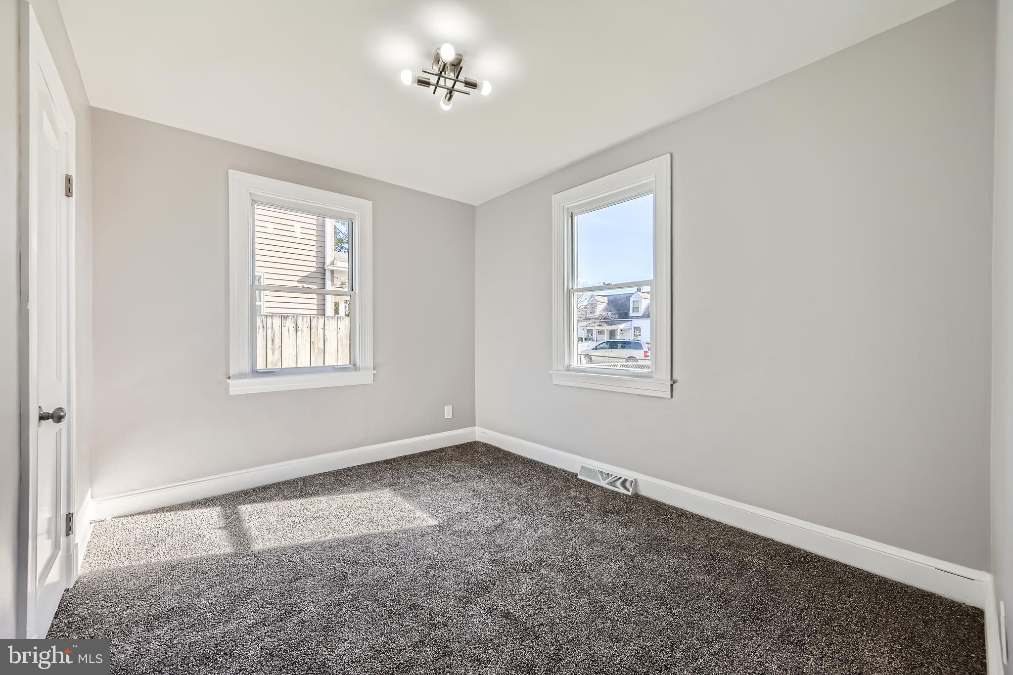 EASTERN TERRACE - Residential