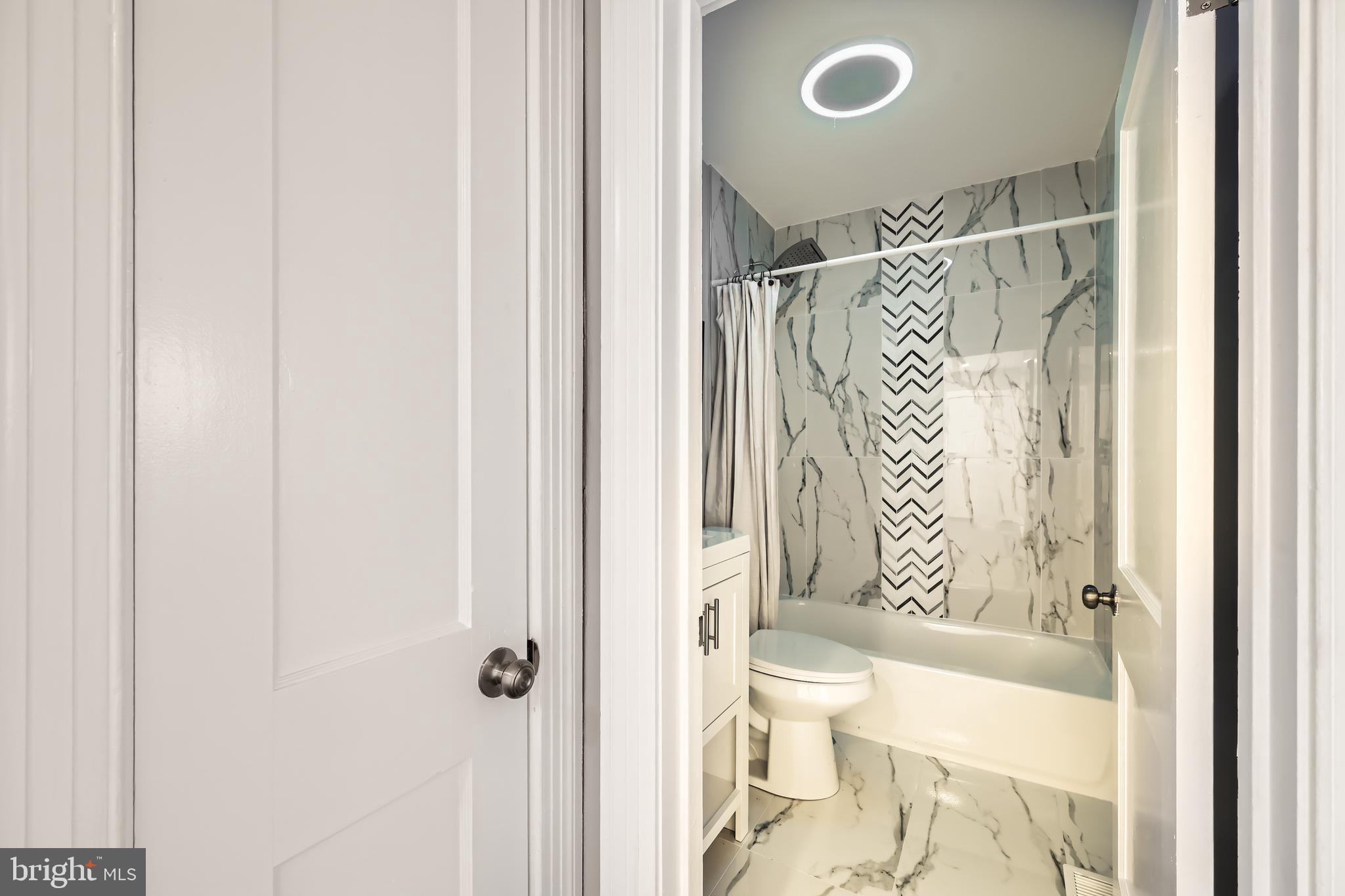 EASTERN TERRACE - Residential