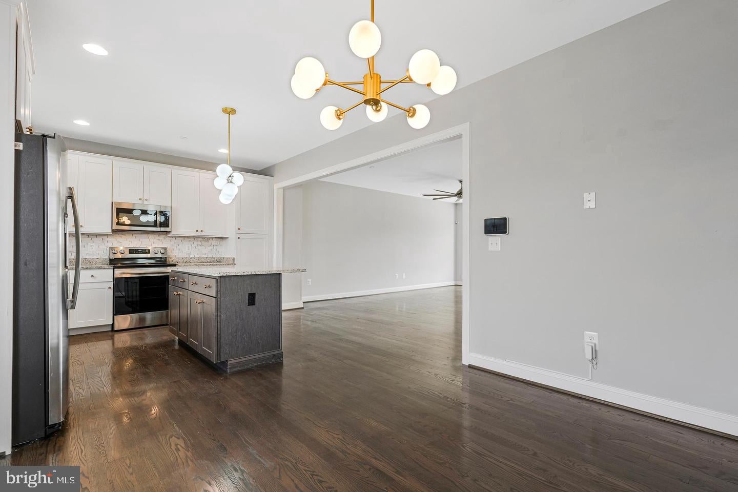 947 RYE DRIVE