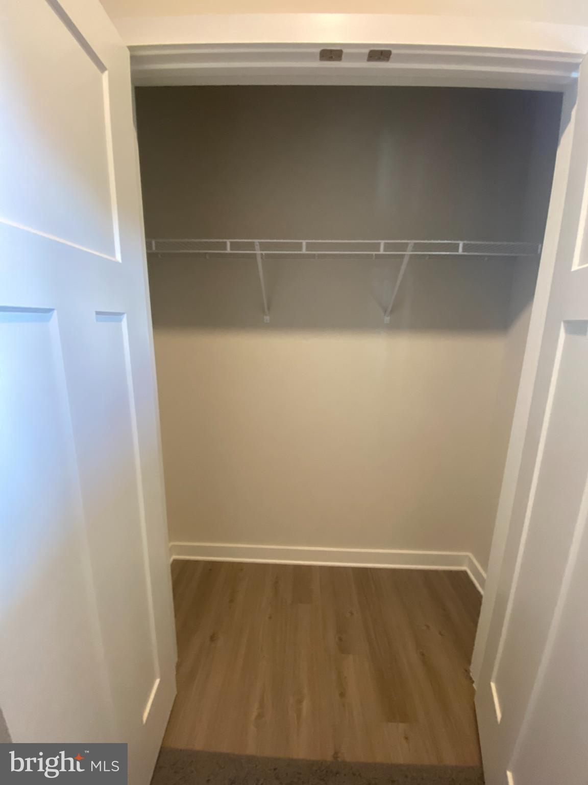 STONEY RIDGE - Residential Lease