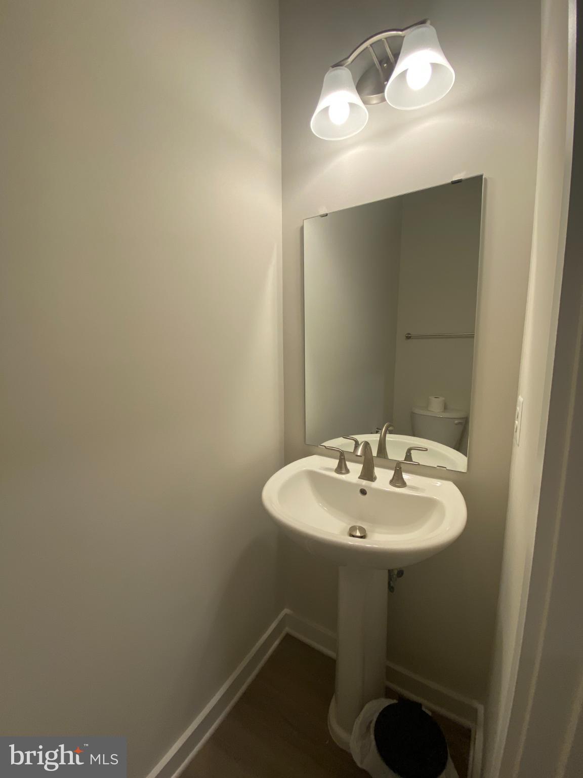 STONEY RIDGE - Residential Lease