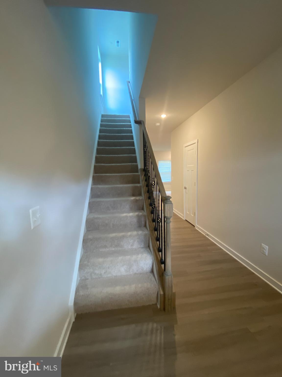 STONEY RIDGE - Residential Lease