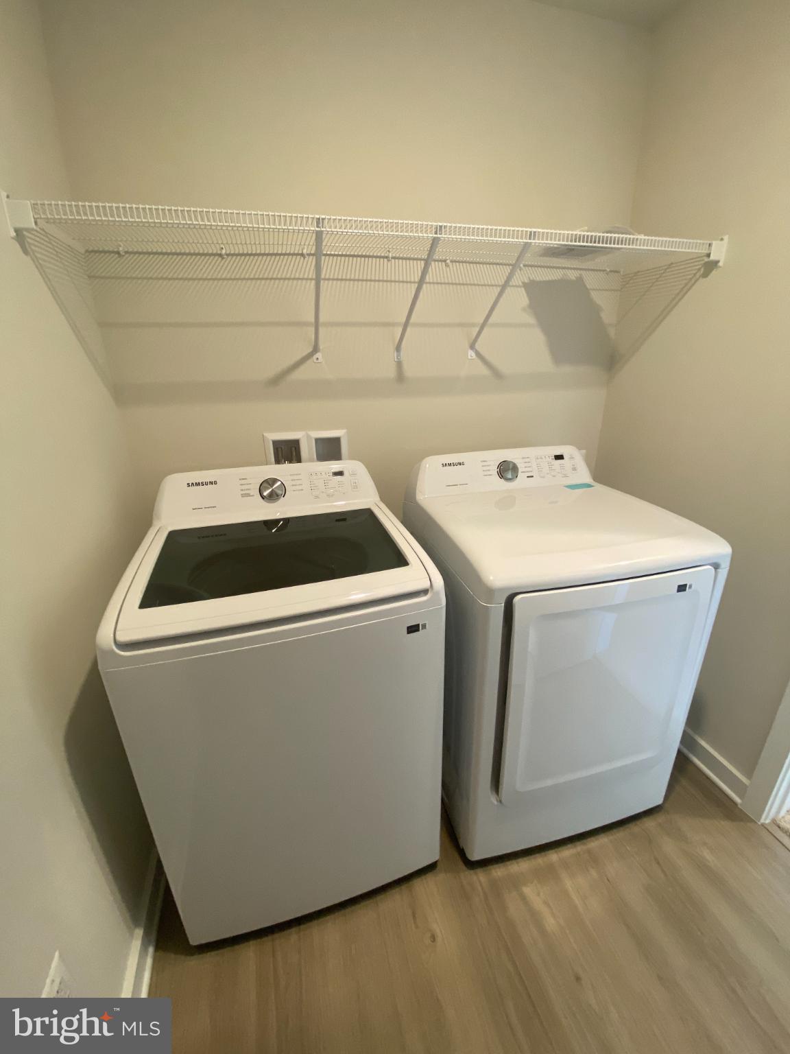 STONEY RIDGE - Residential Lease