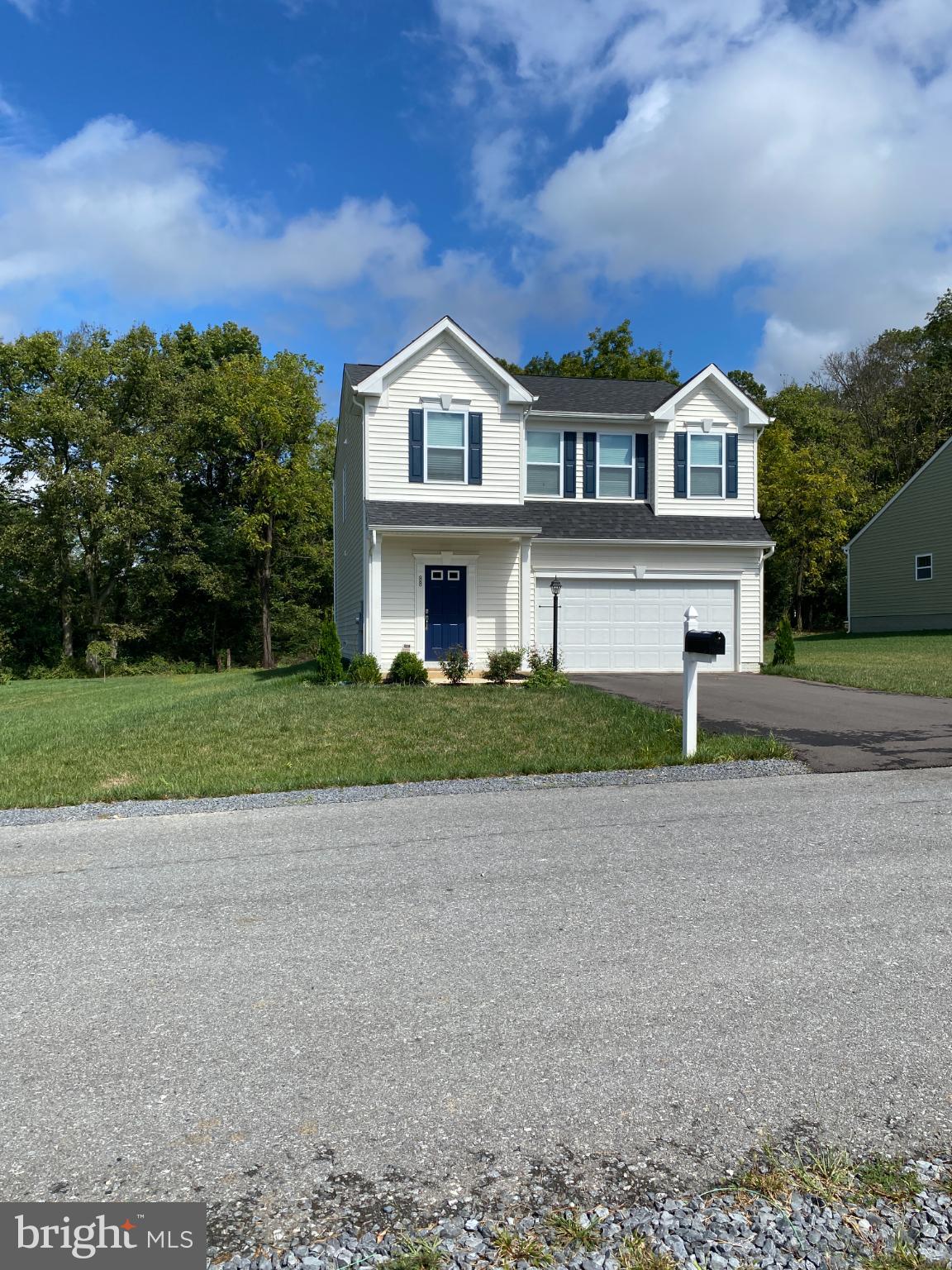 STONEY RIDGE - Residential Lease