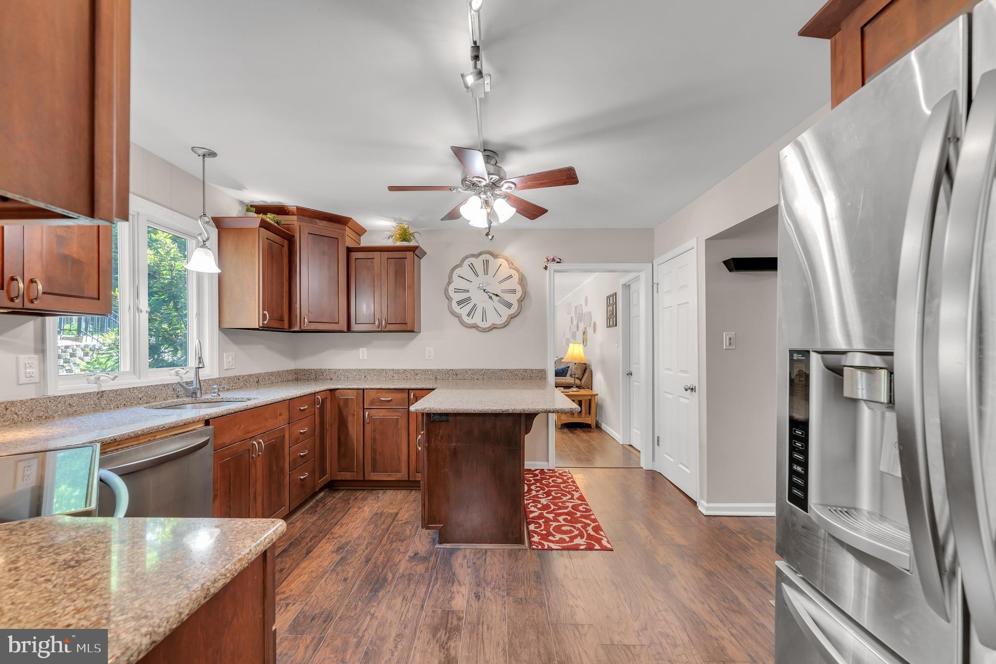 SPRING GROVE - Residential