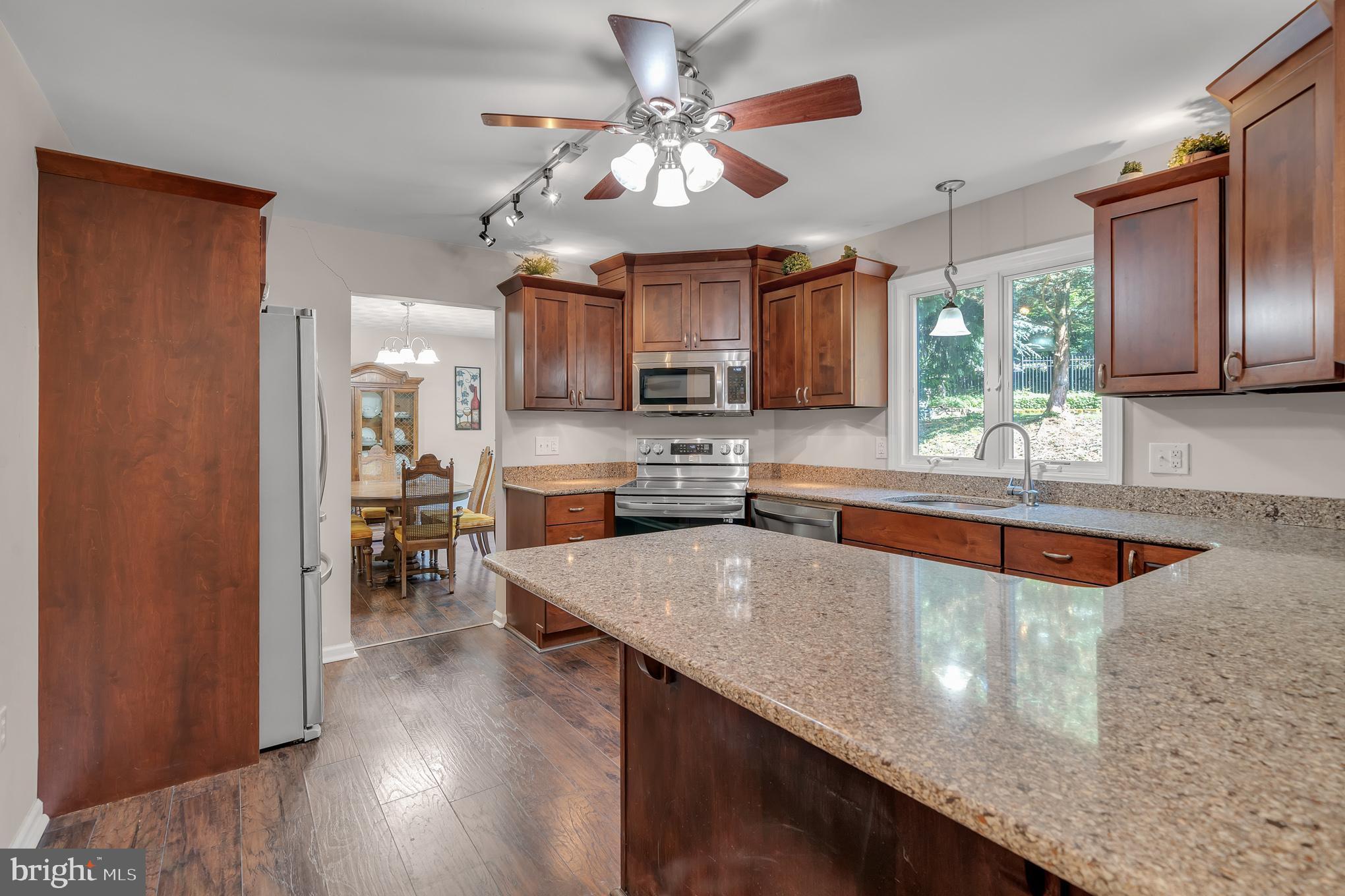 SPRING GROVE - Residential