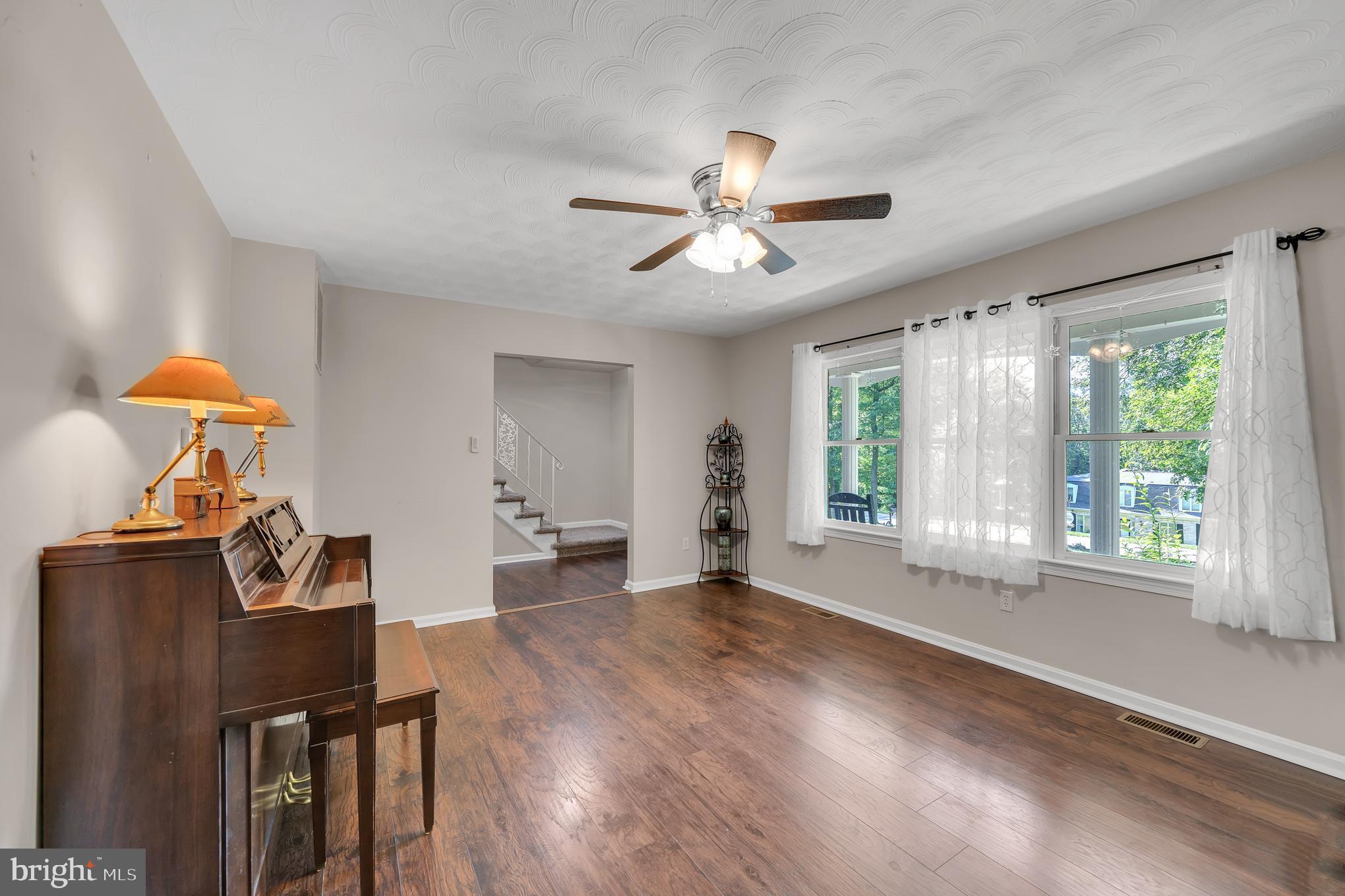 SPRING GROVE - Residential