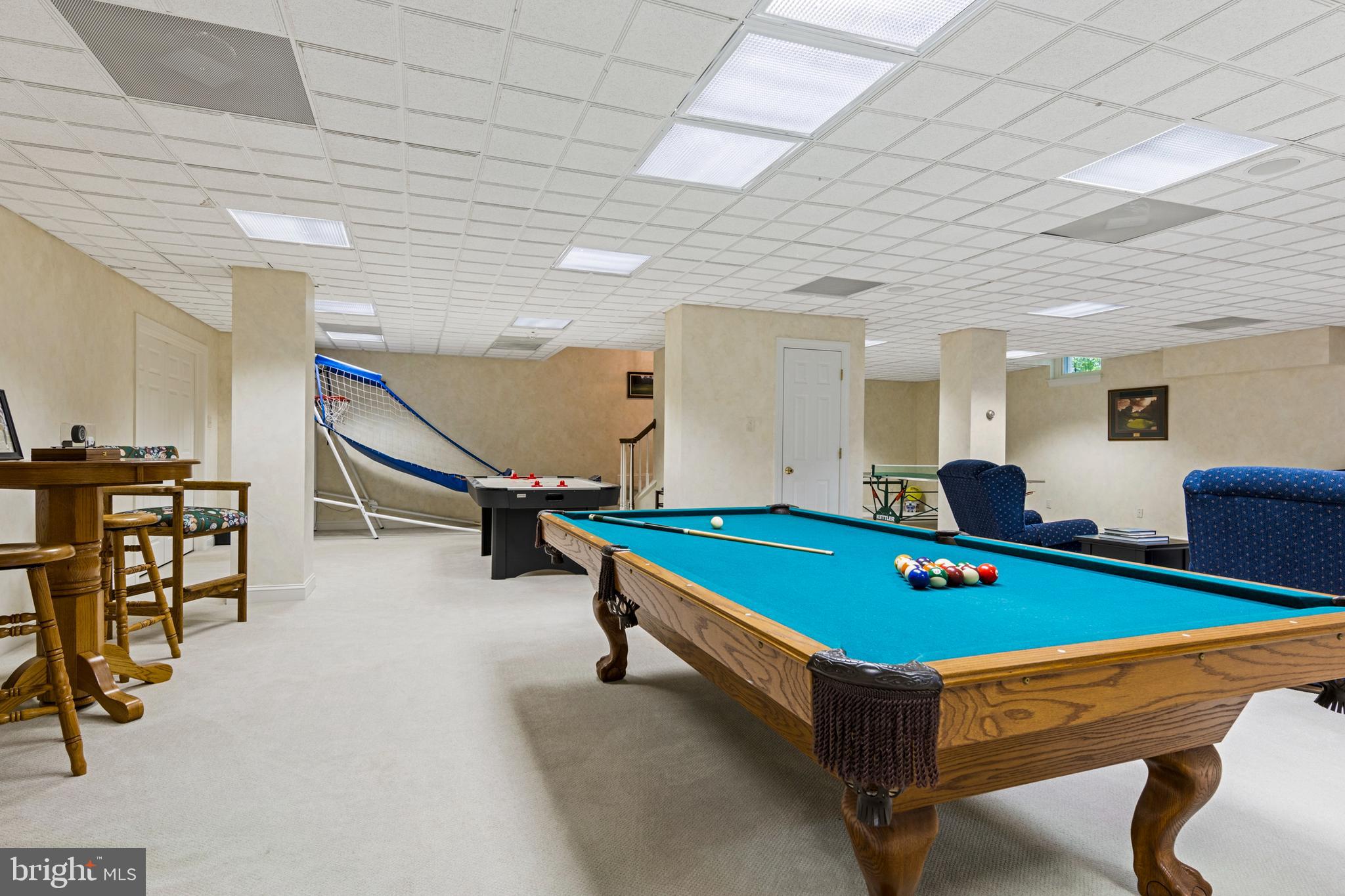 FOLLY HILL FARMS - Residential