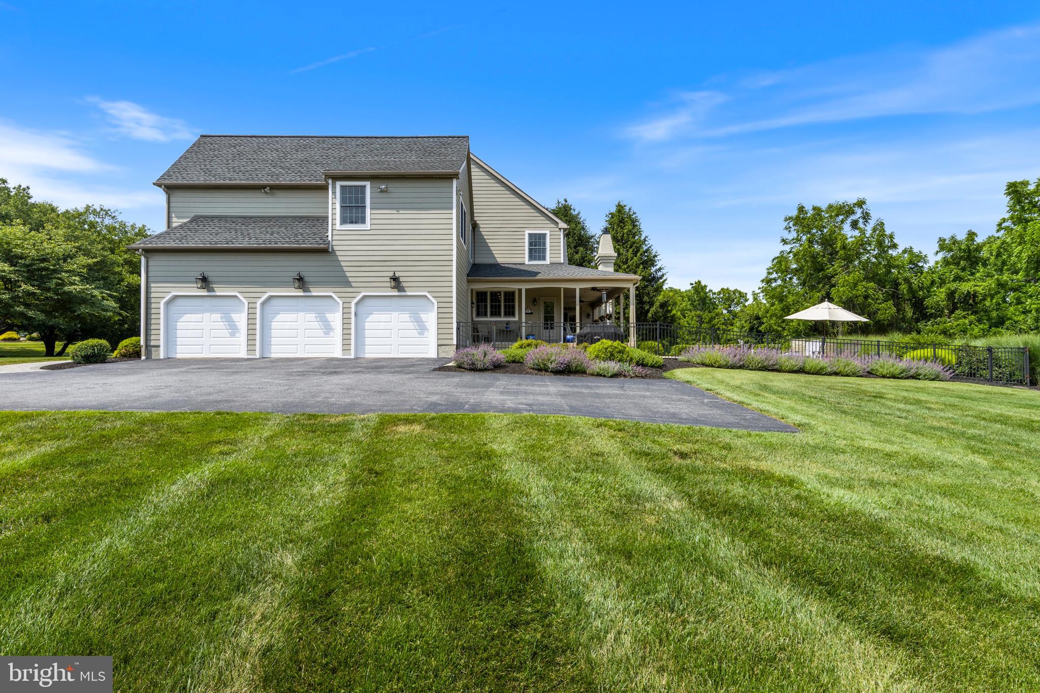 FOLLY HILL FARMS - Residential