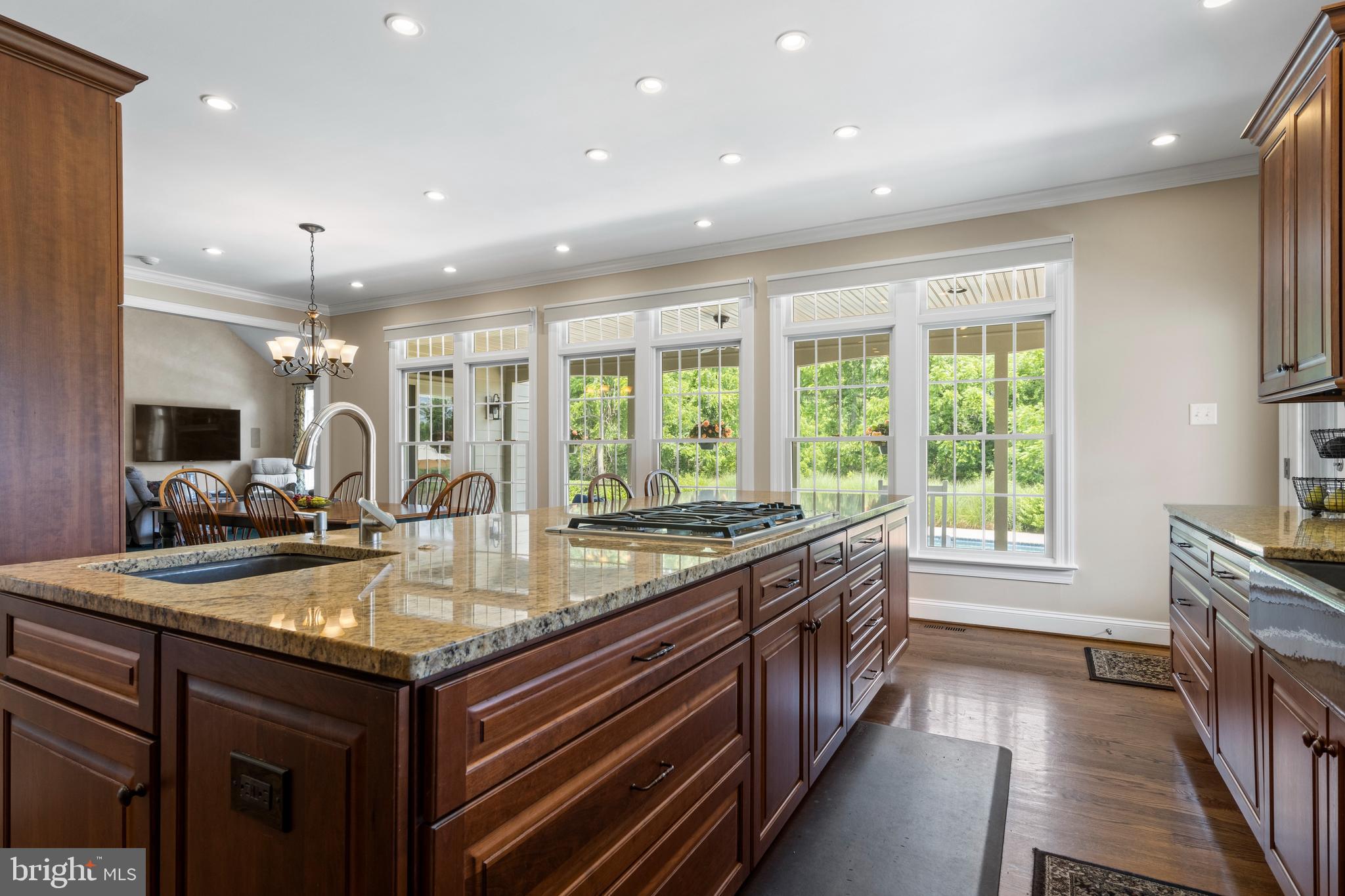 FOLLY HILL FARMS - Residential