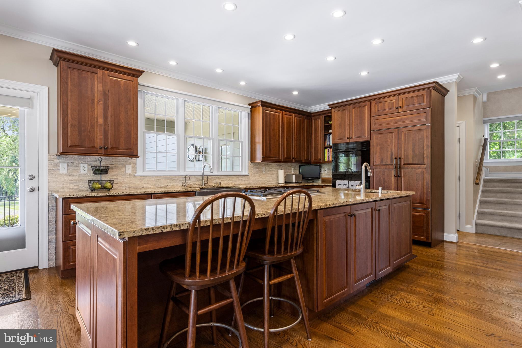 FOLLY HILL FARMS - Residential