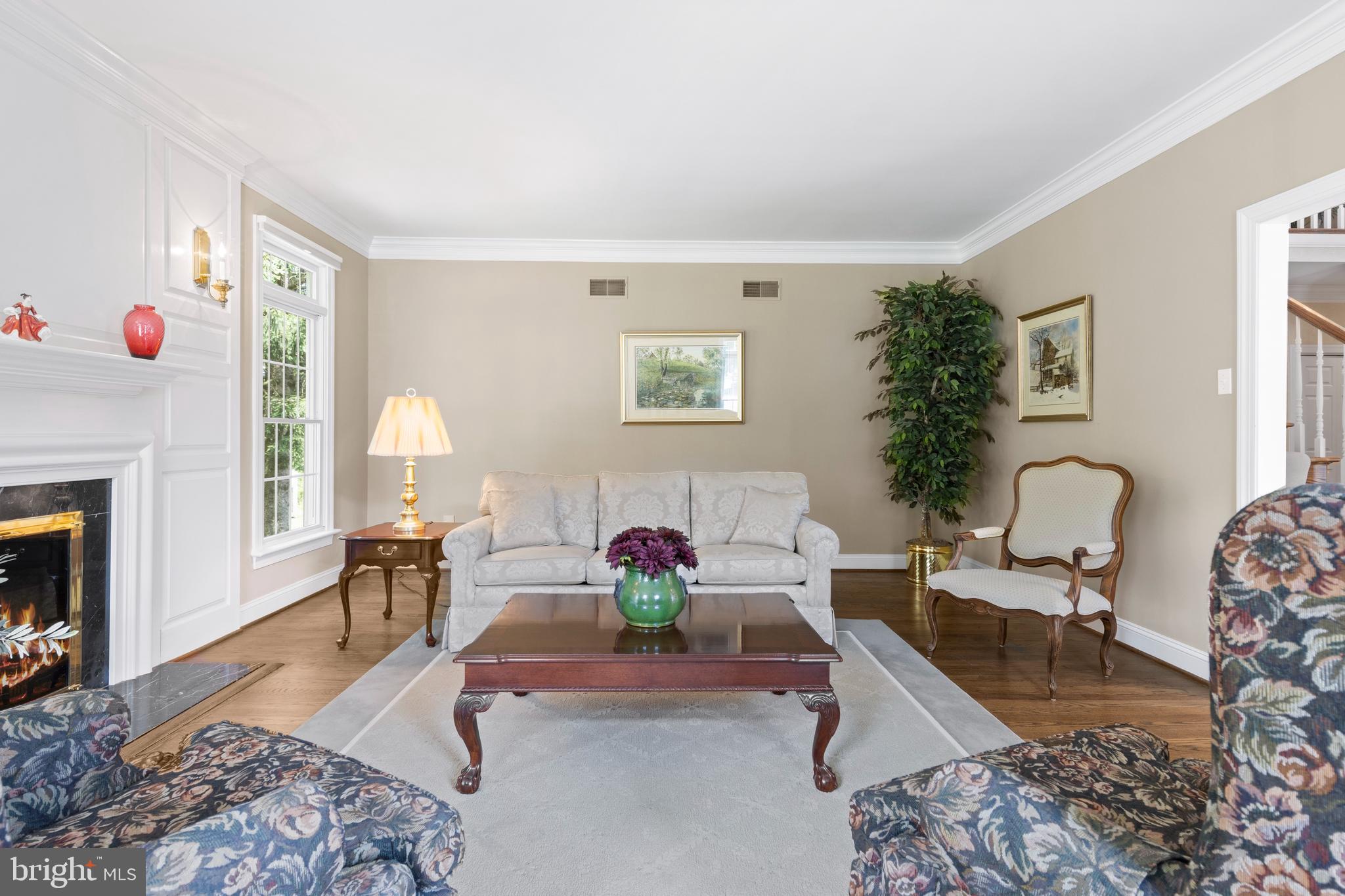 FOLLY HILL FARMS - Residential