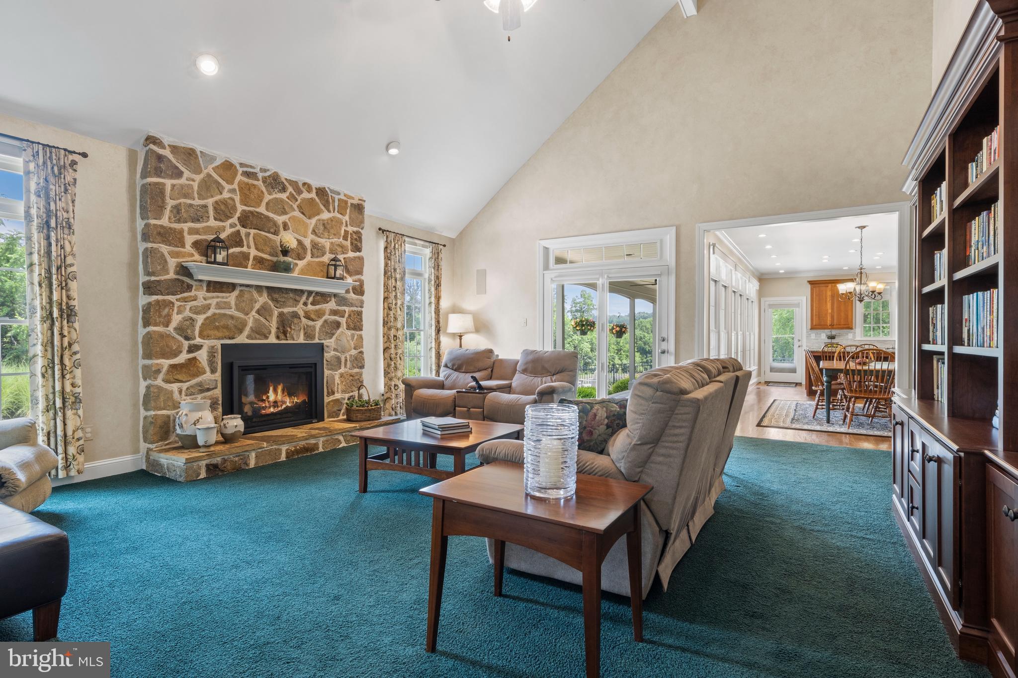 FOLLY HILL FARMS - Residential