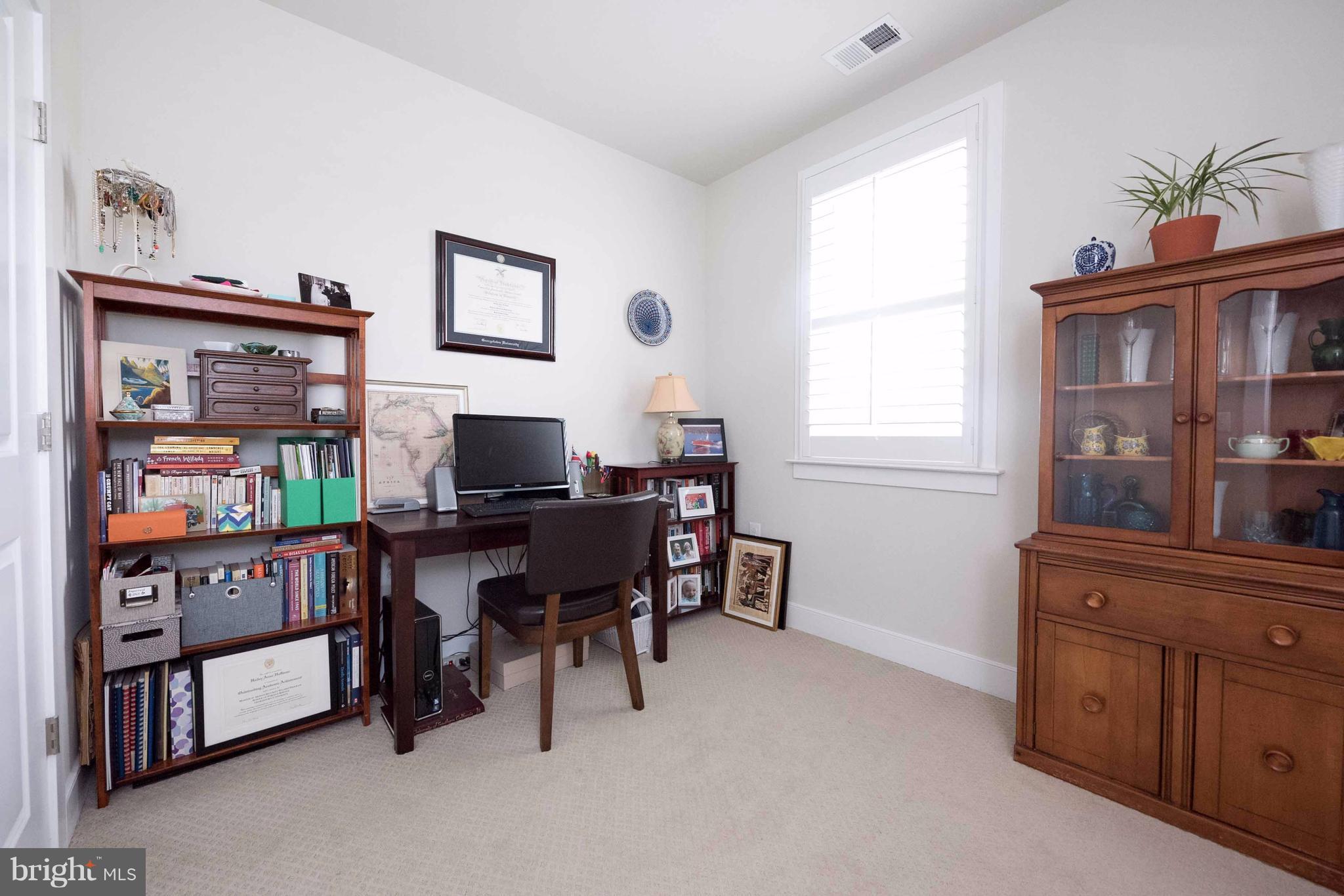 ALEXANDRIA - Residential Lease