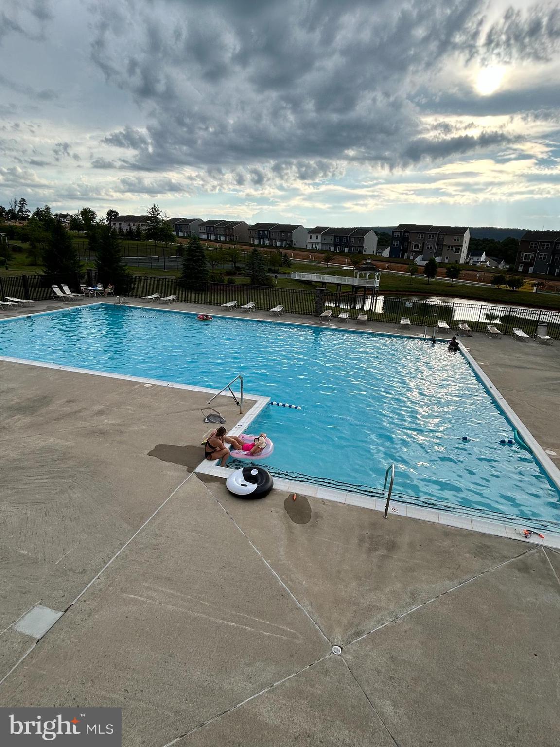 MARTINSBURG STATION - Residential Lease