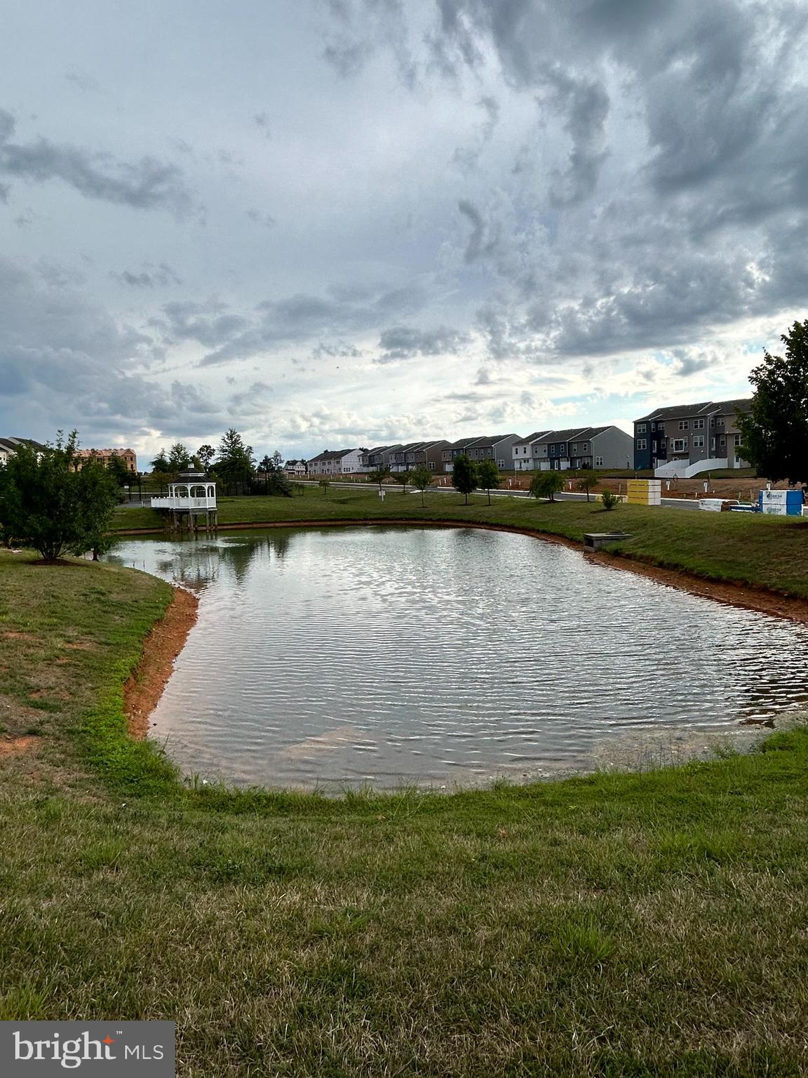 MARTINSBURG STATION - Residential Lease