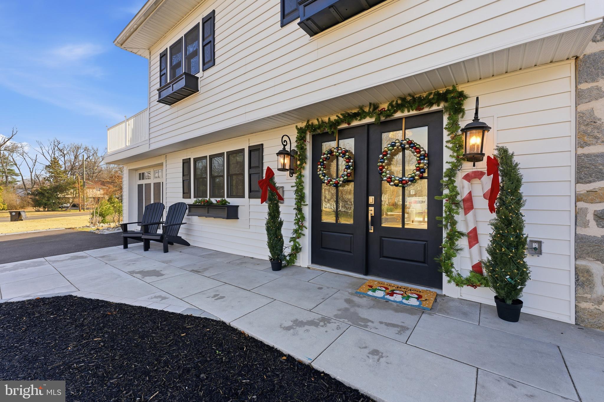 5 WINDING BROOK DRIVE