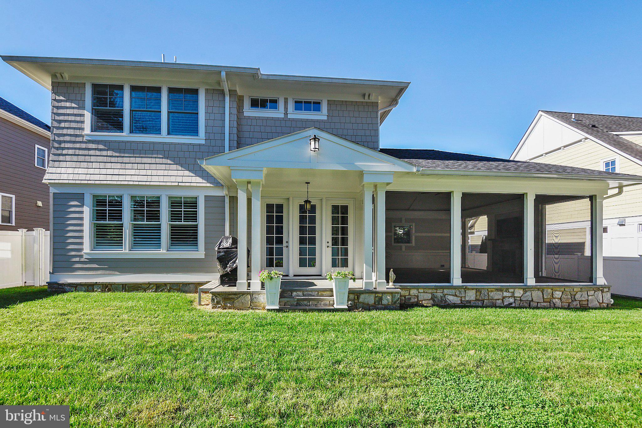 8703 BRADMOOR DRIVE
