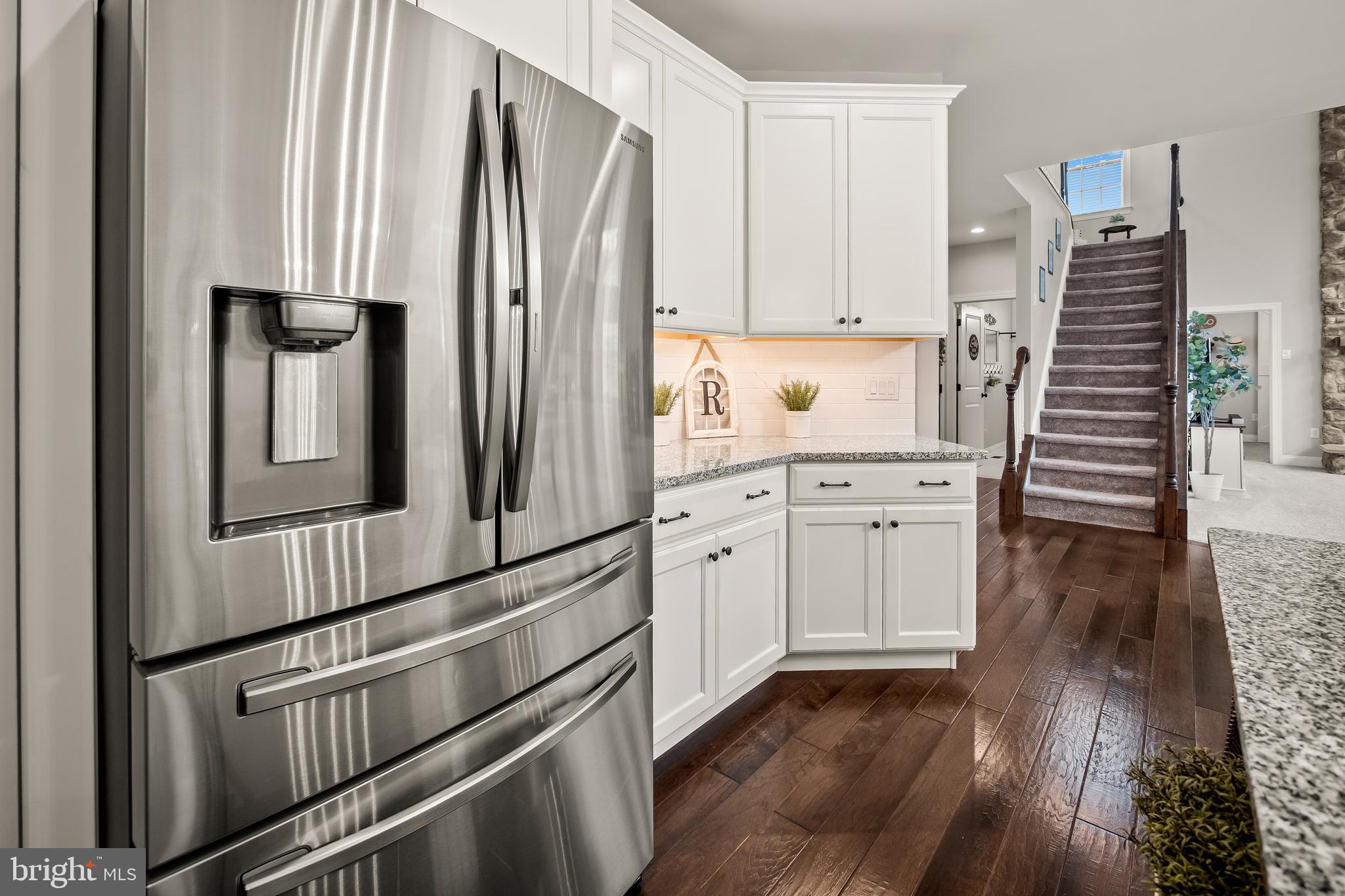 WEYHILL ESTATES - Residential