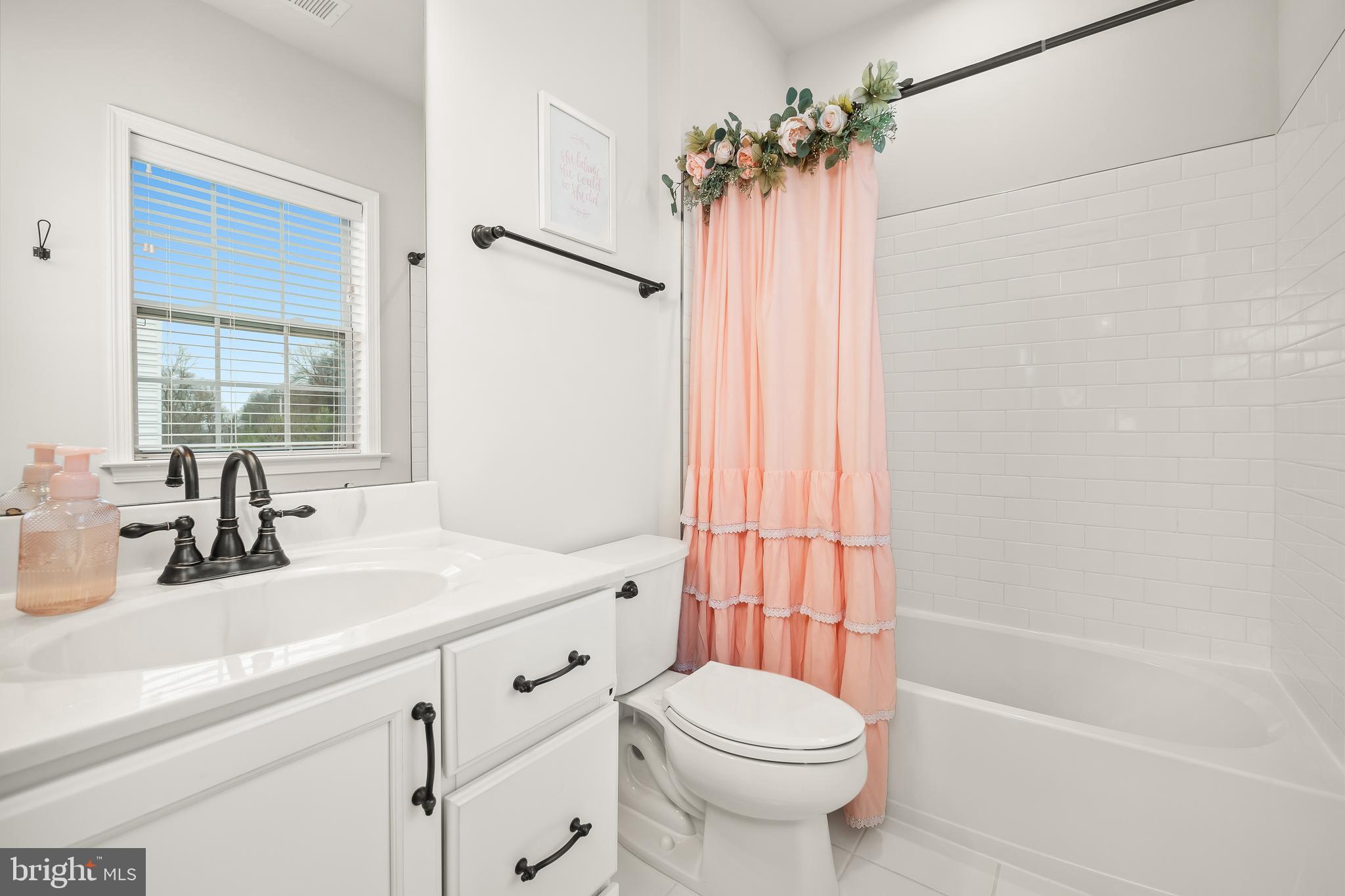 WEYHILL ESTATES - Residential