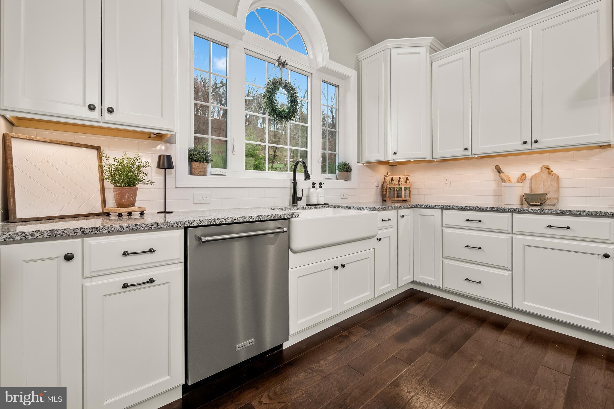 WEYHILL ESTATES - Residential