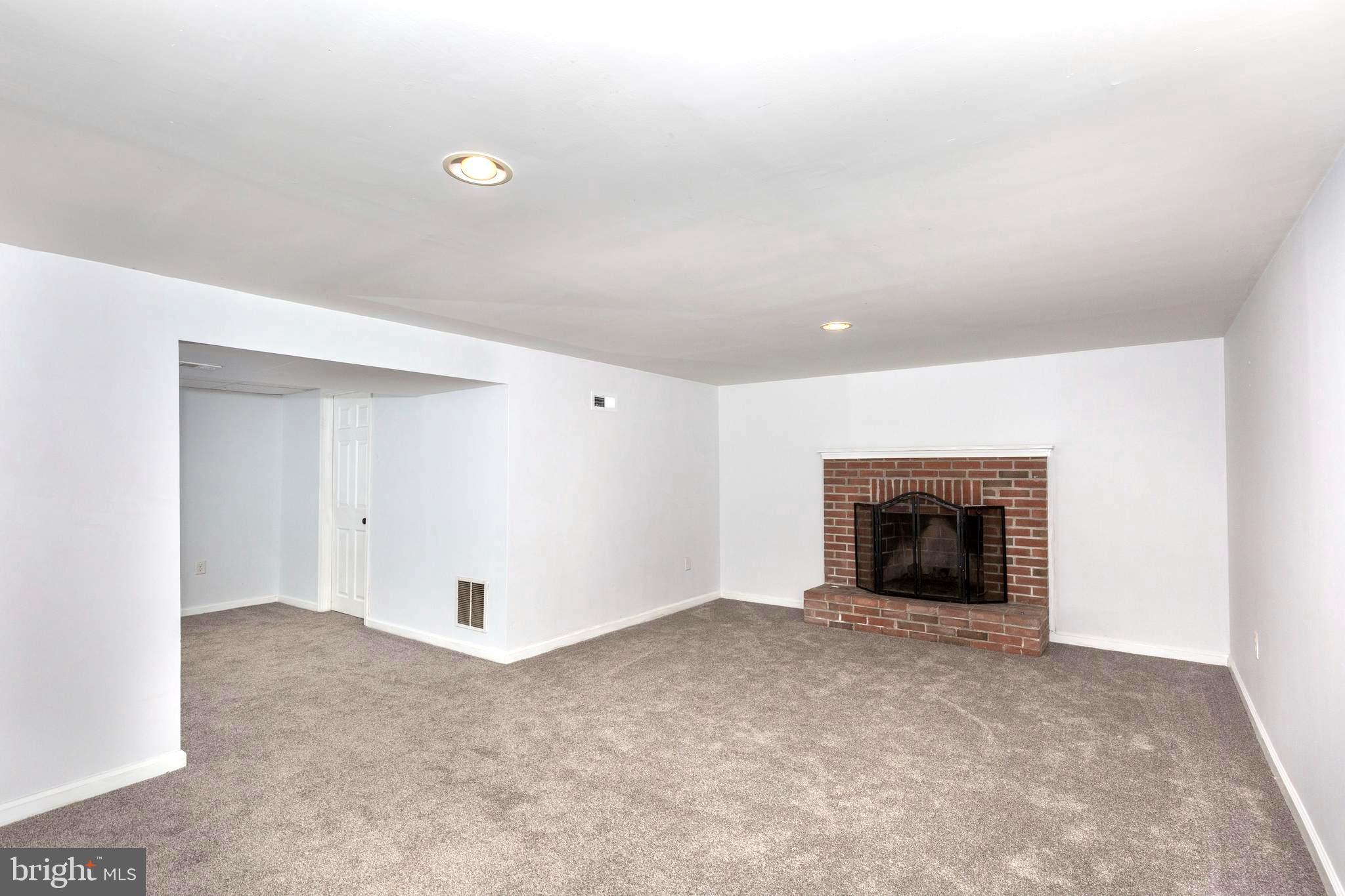 FAIRFIELD - Residential